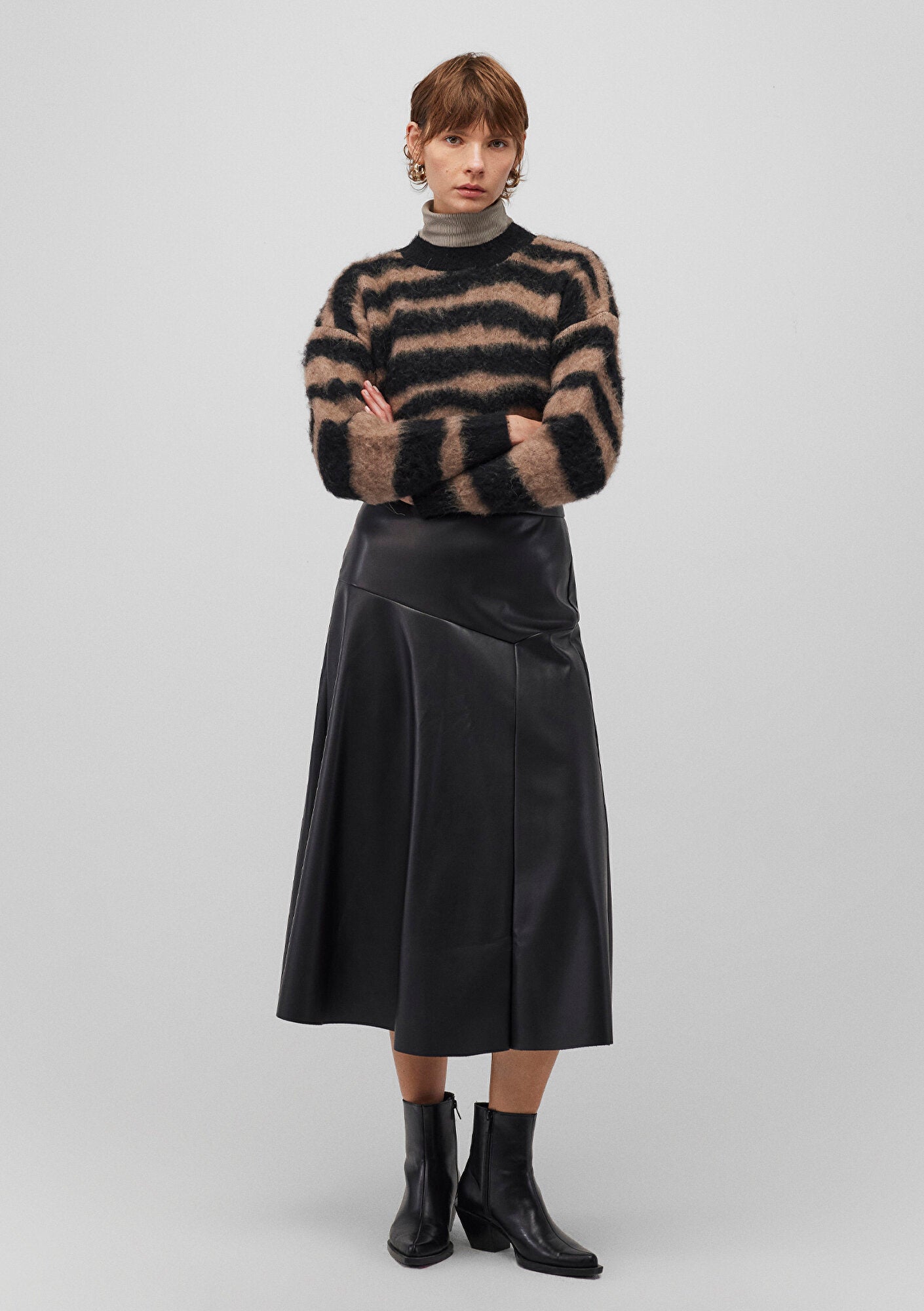 Black Skirt