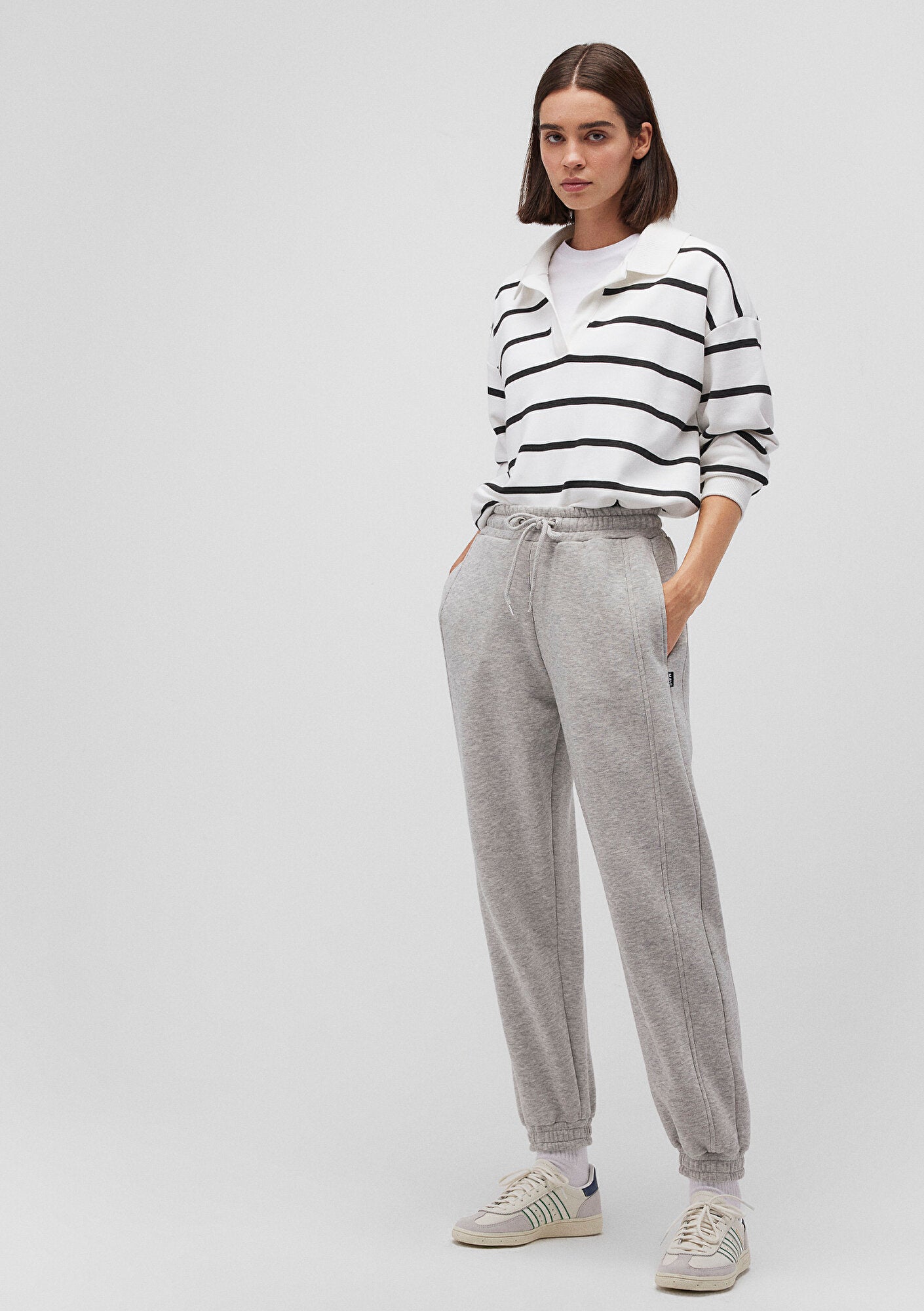 Grey Basic Sweatpants