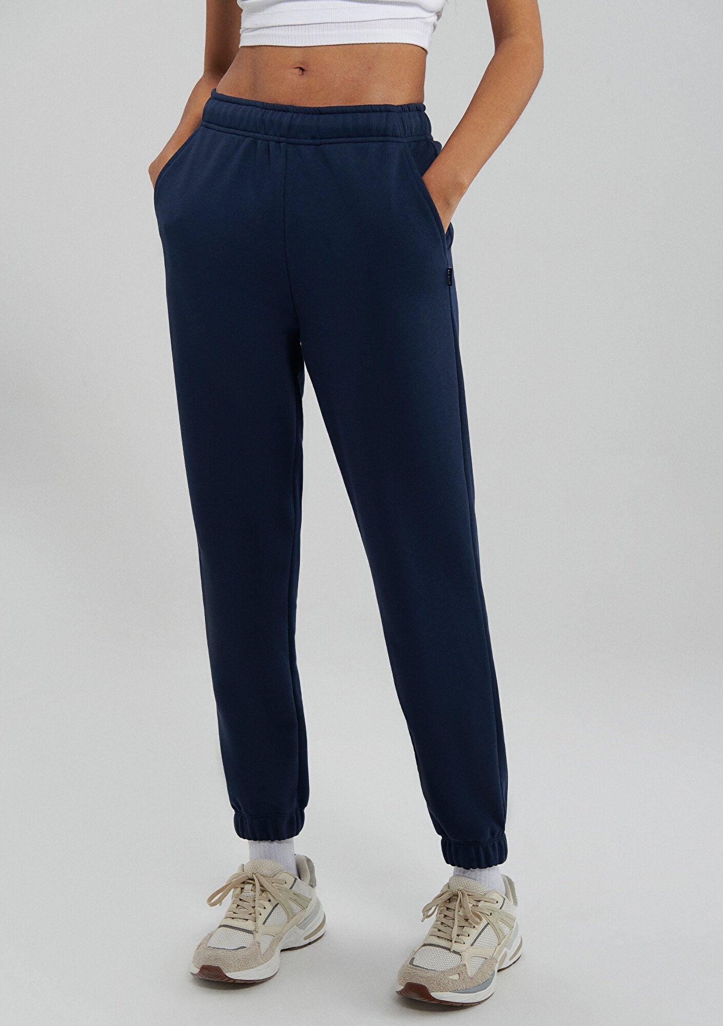 Navy Basic Sweatpants