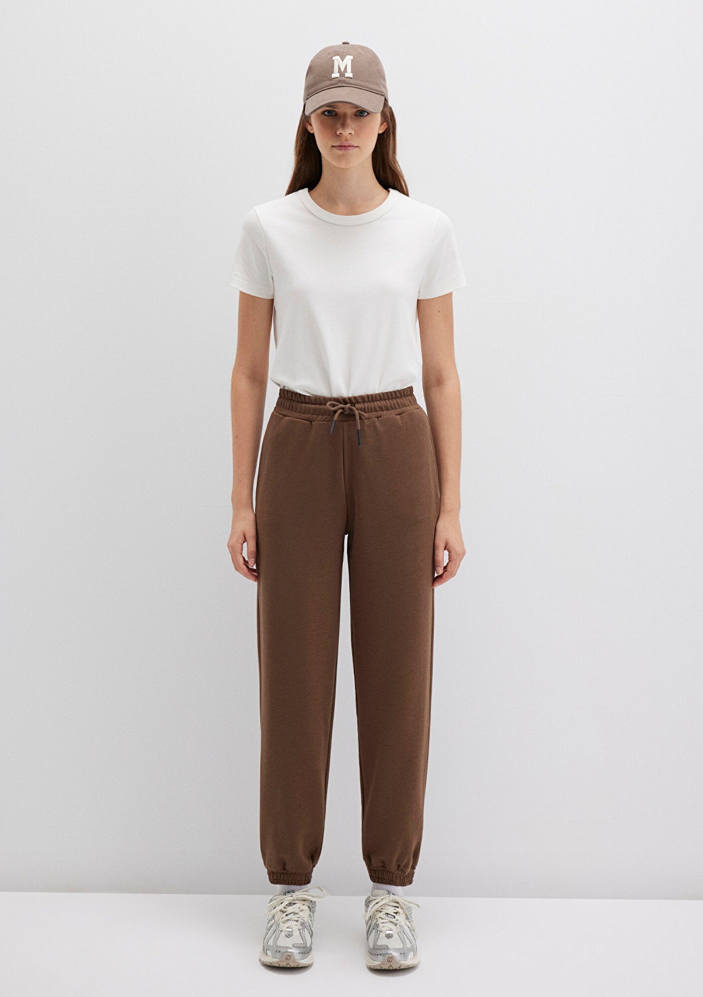 Brown Basic Sweatpants