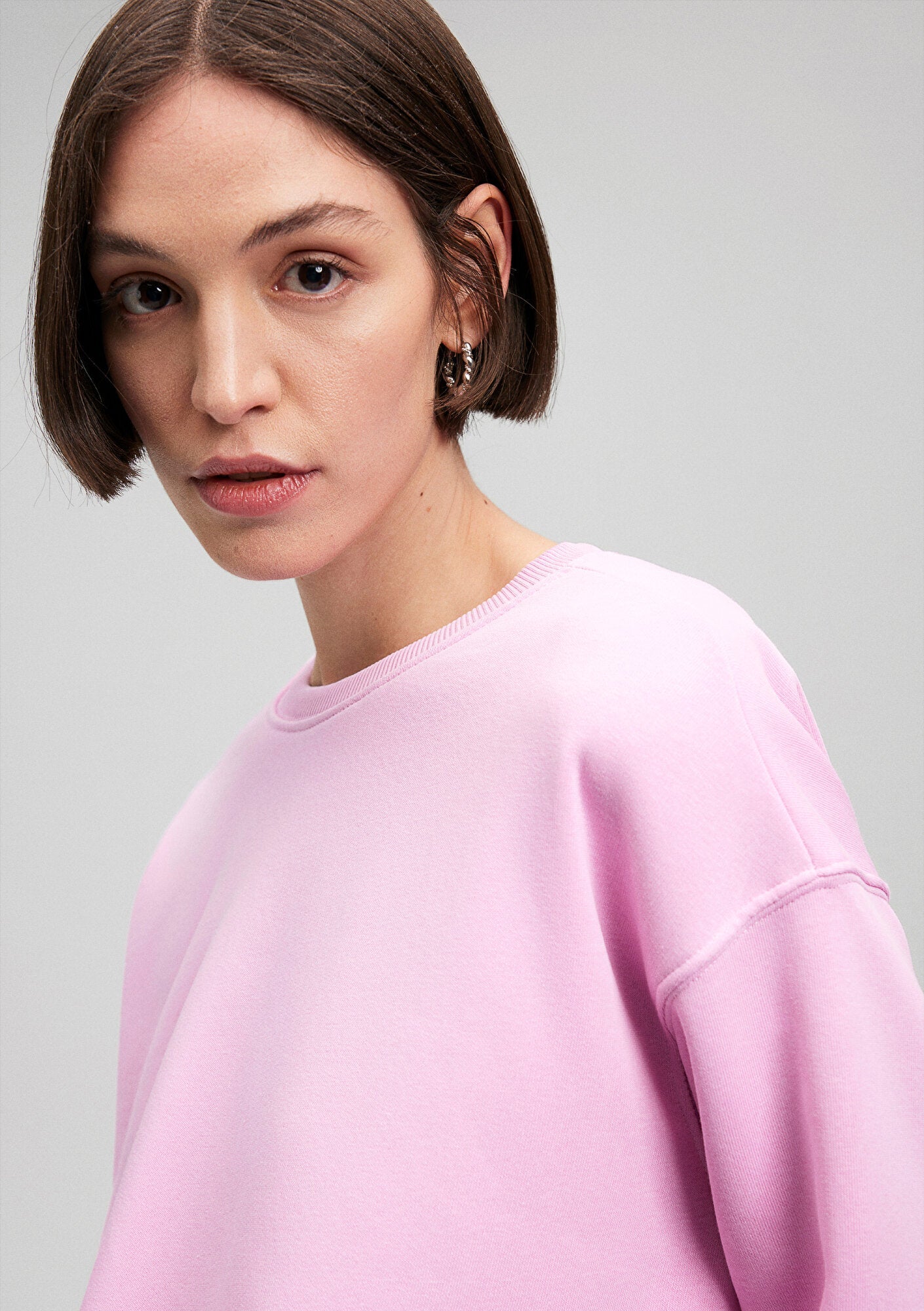 Crew Neck Pink Basic Sweatshirt