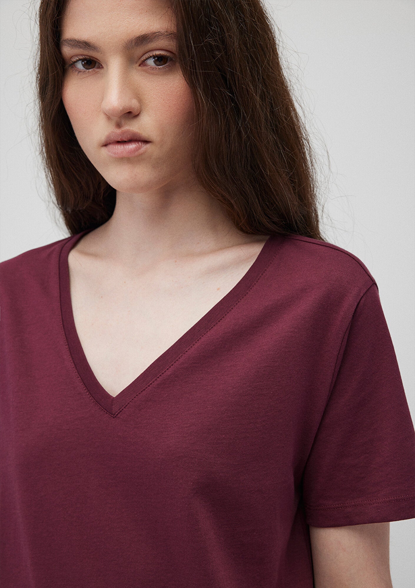 V Neck Red Basic T-Shirt