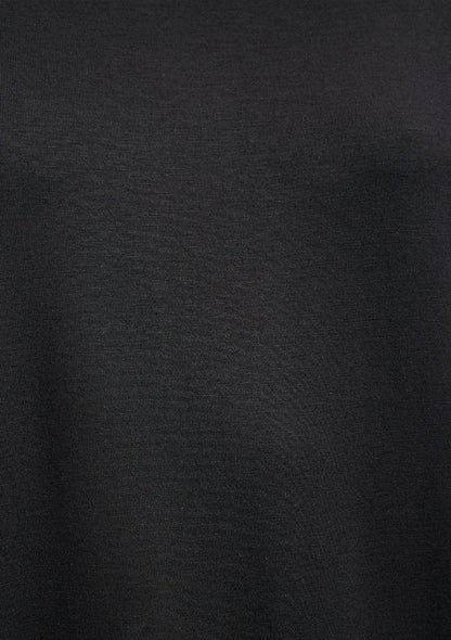 Black Basic T-Shirt