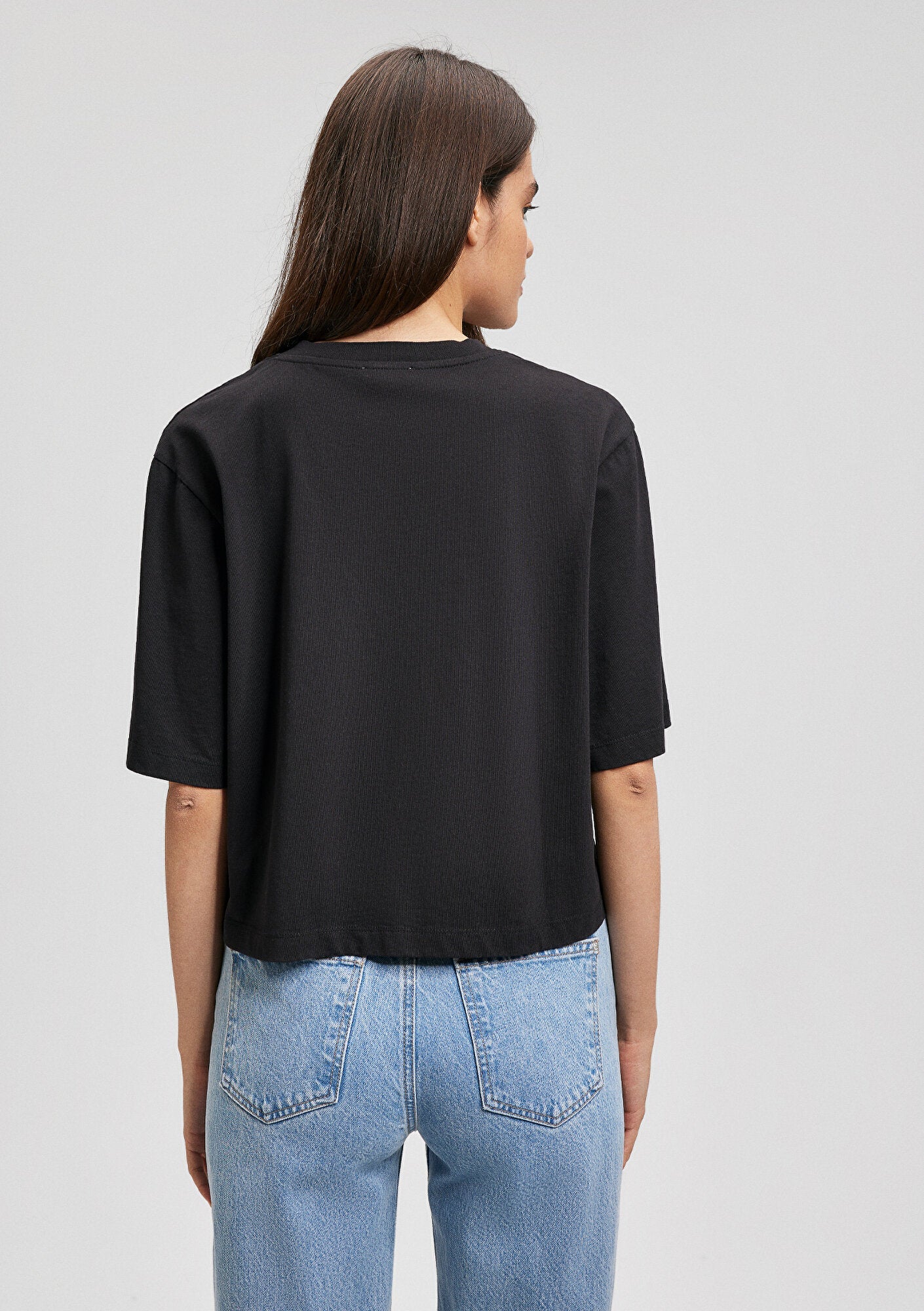 Black Basic T-Shirt