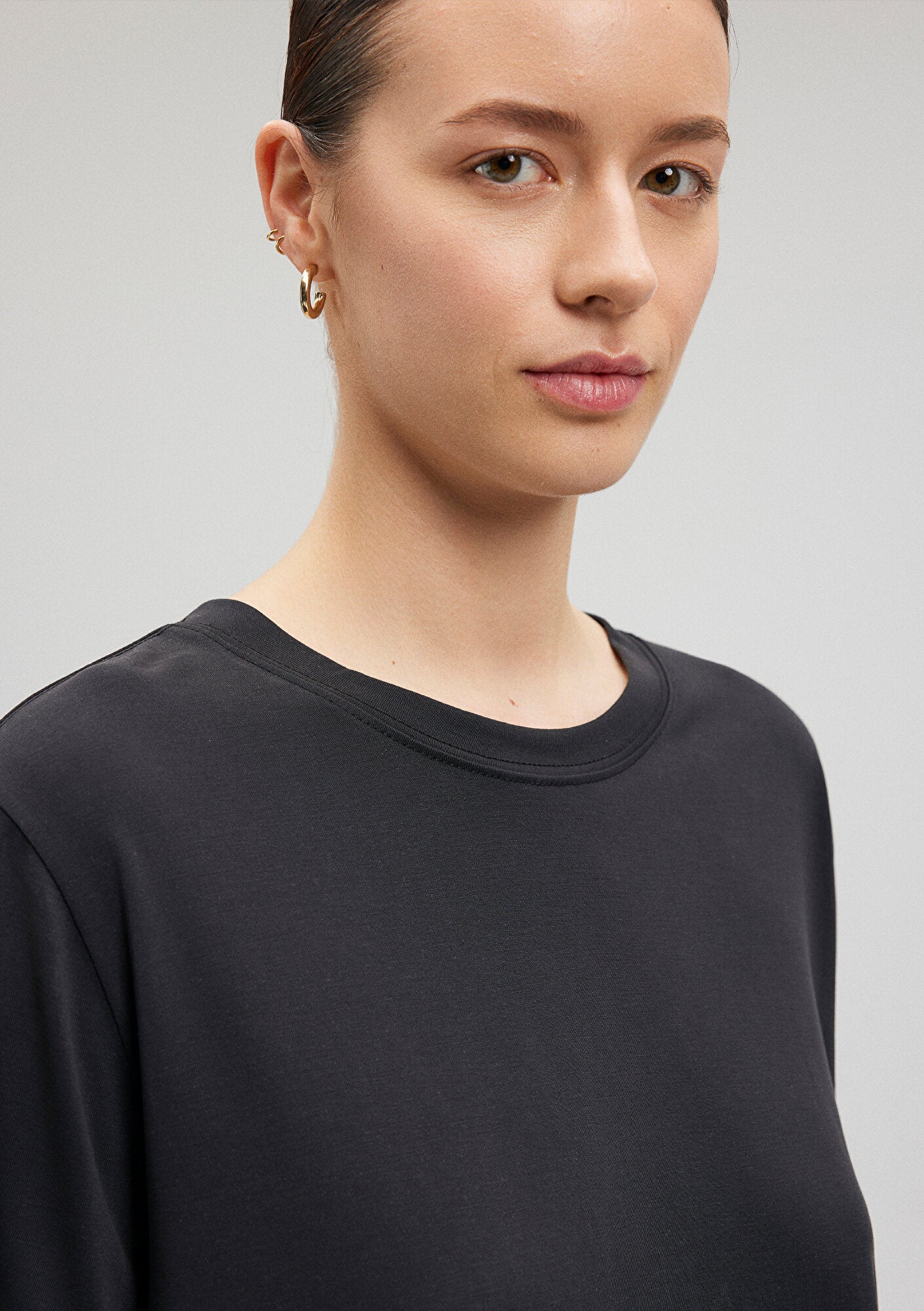 Lux Touch Black T-Shirt