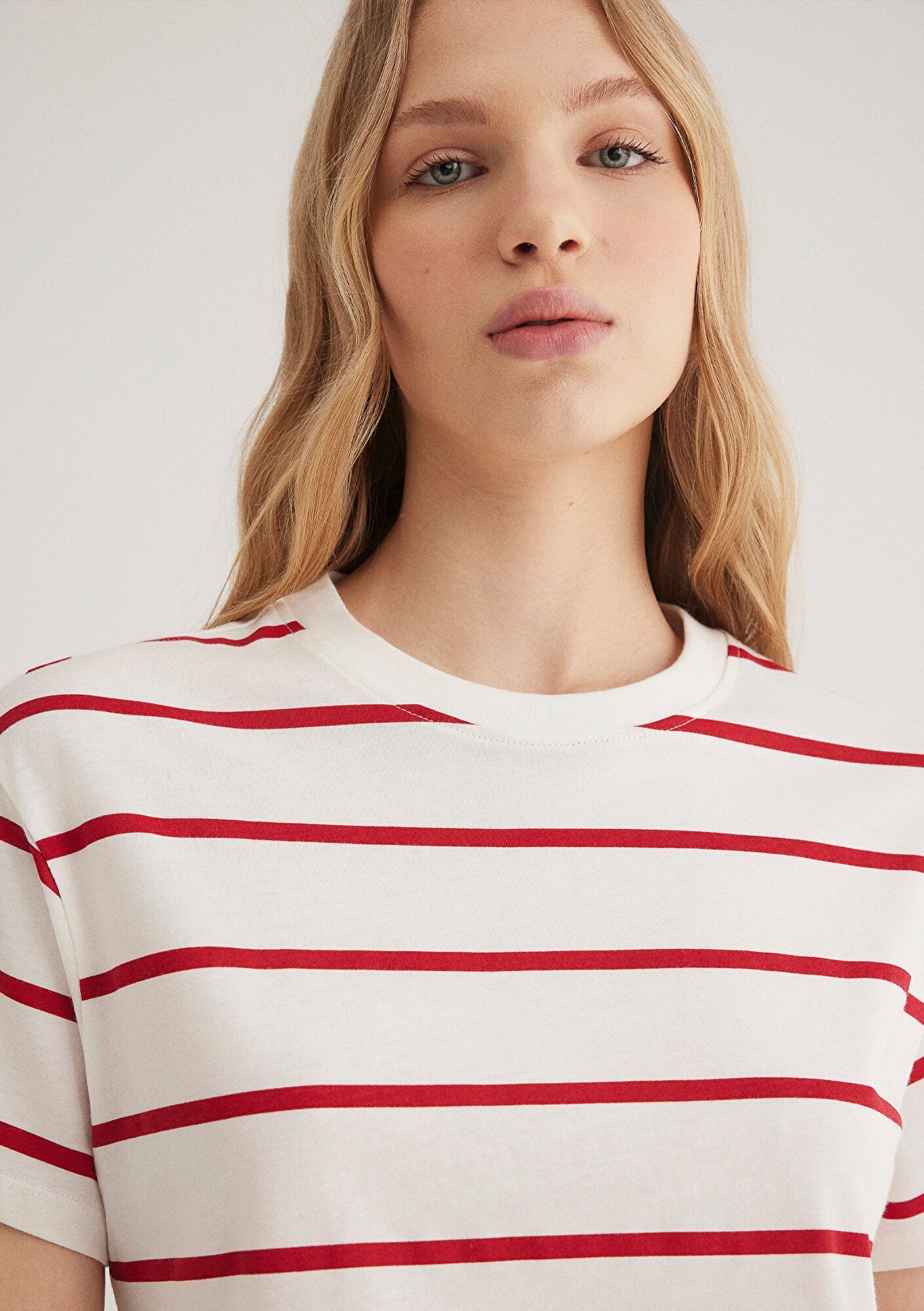 Red Crew Neck T-Shirt