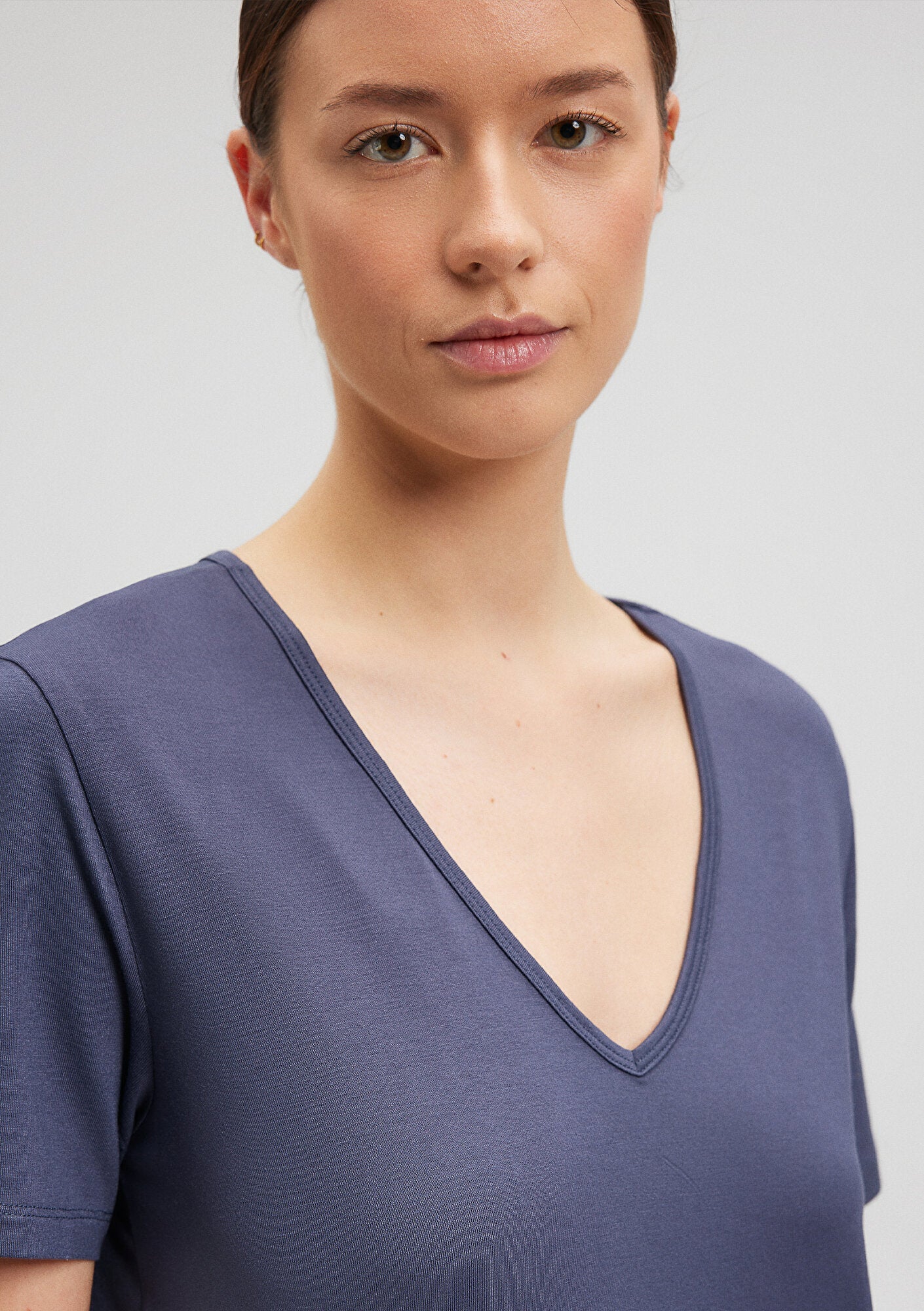 V Neck Grey Basic T-Shirt