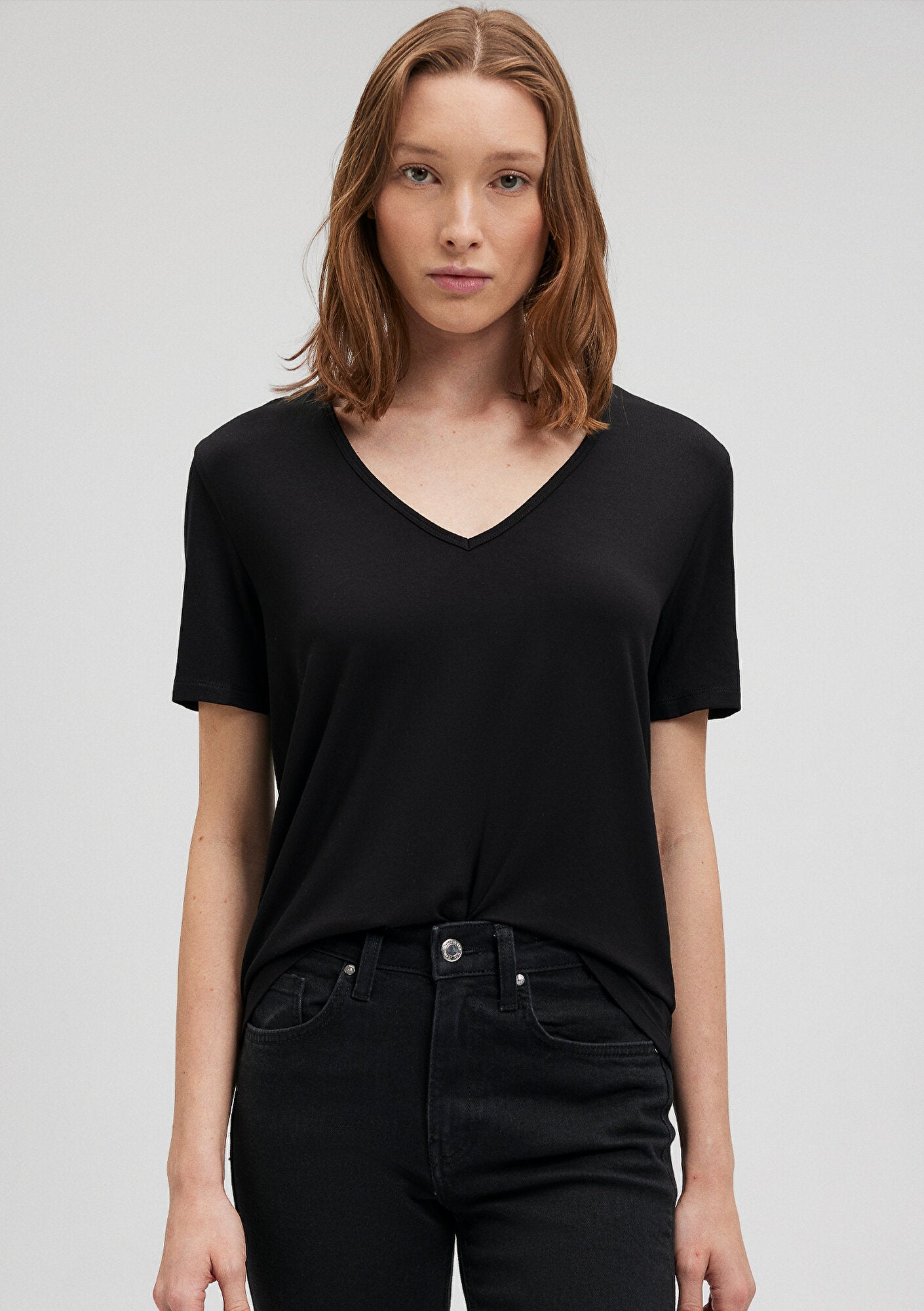 V Neck Black Basic T-Shirt