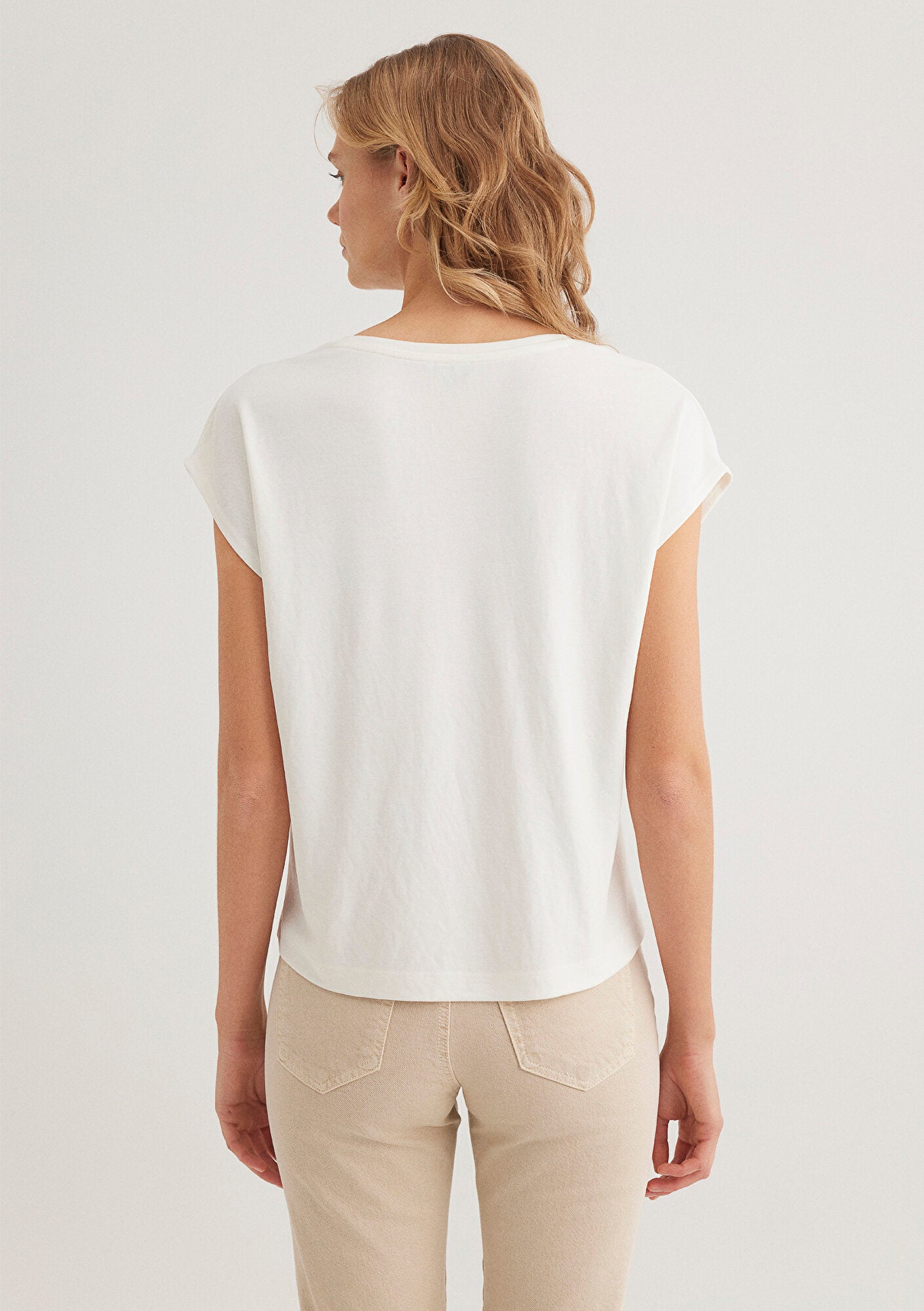Ecru T-Shirt