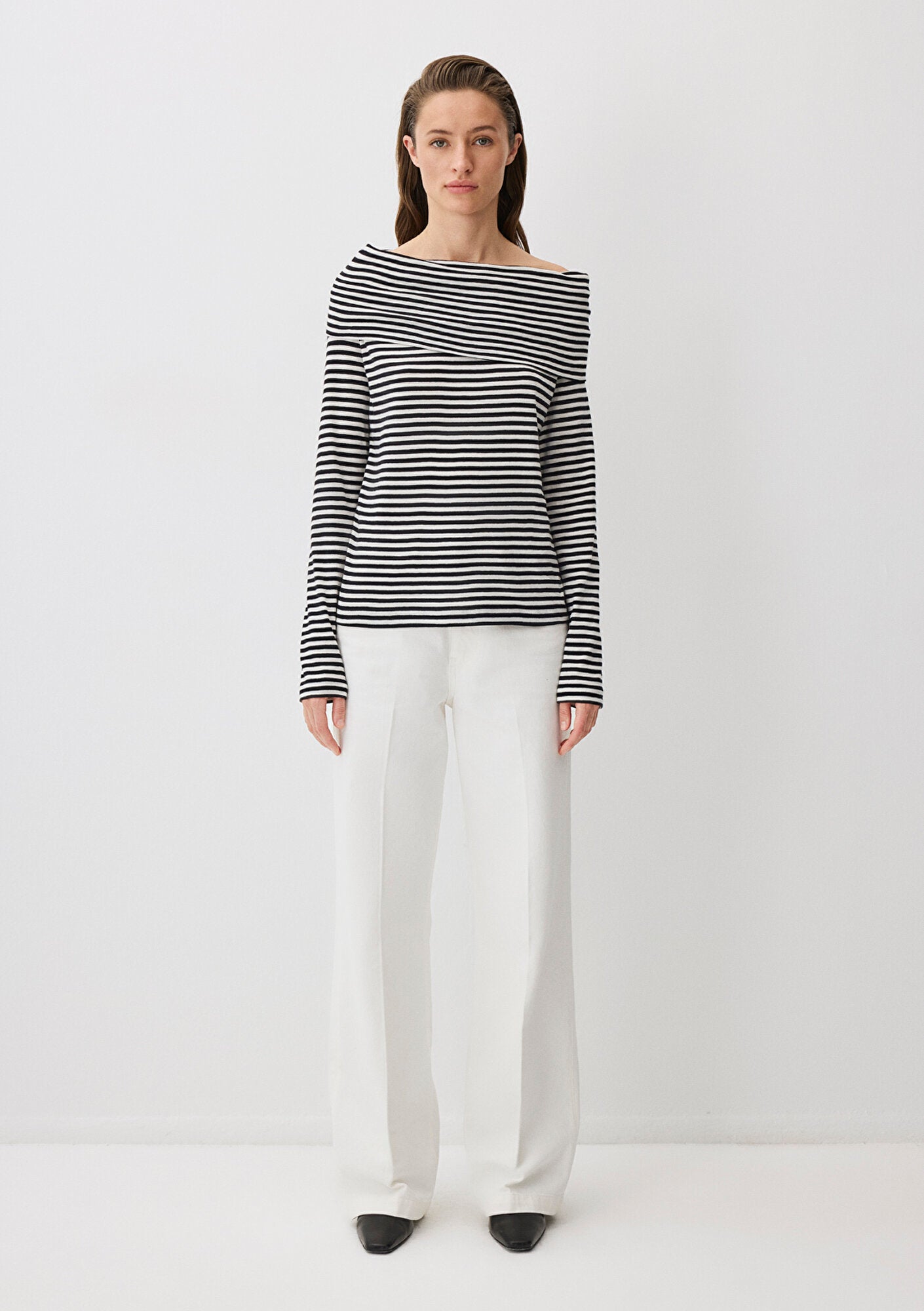 Black Striped Shoulder Detail Long-Sleeve T-Shirt