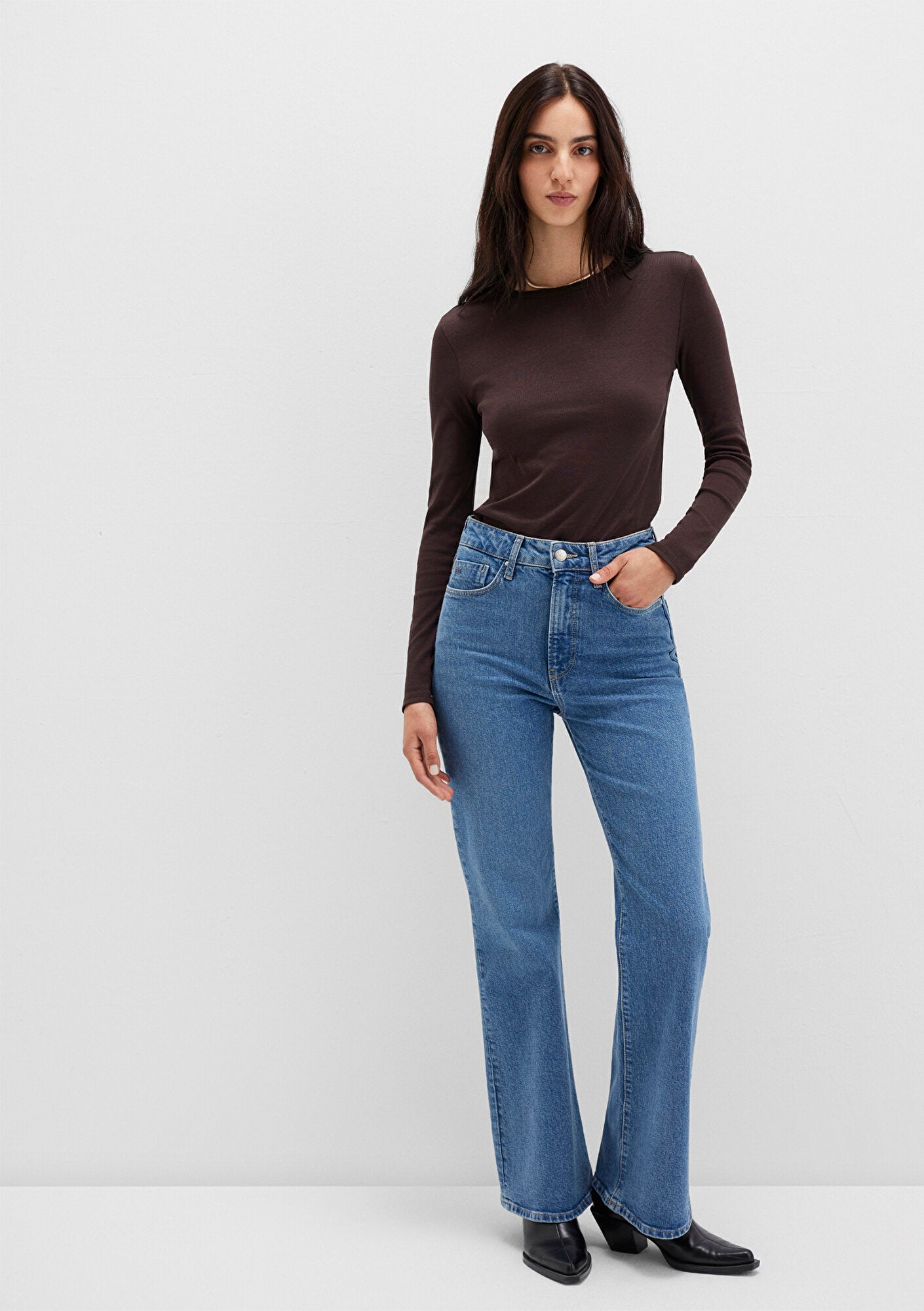 Long Sleeve Brown Basic T-Shirt