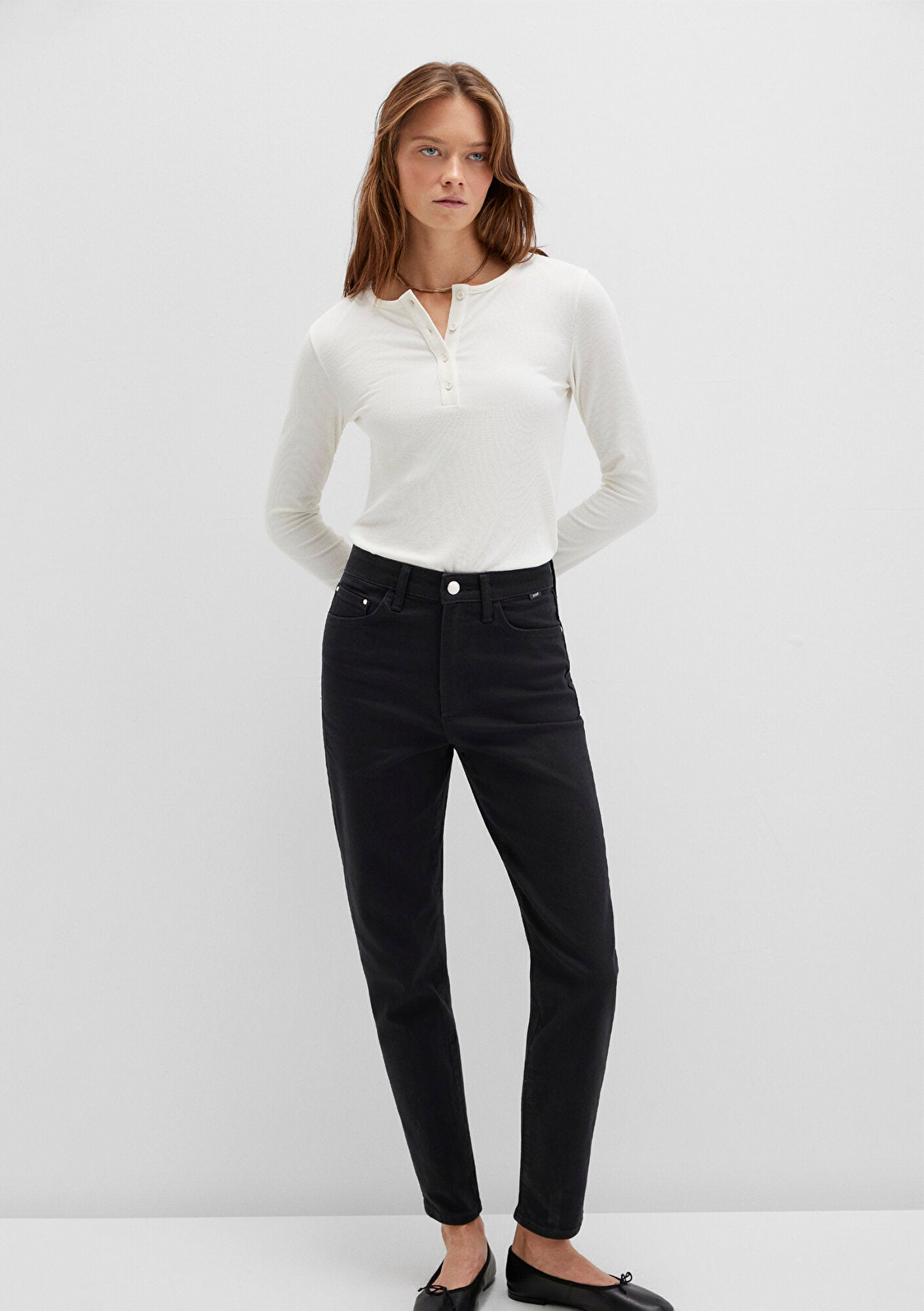 Long Sleeve Ecru Basic T-Shirt