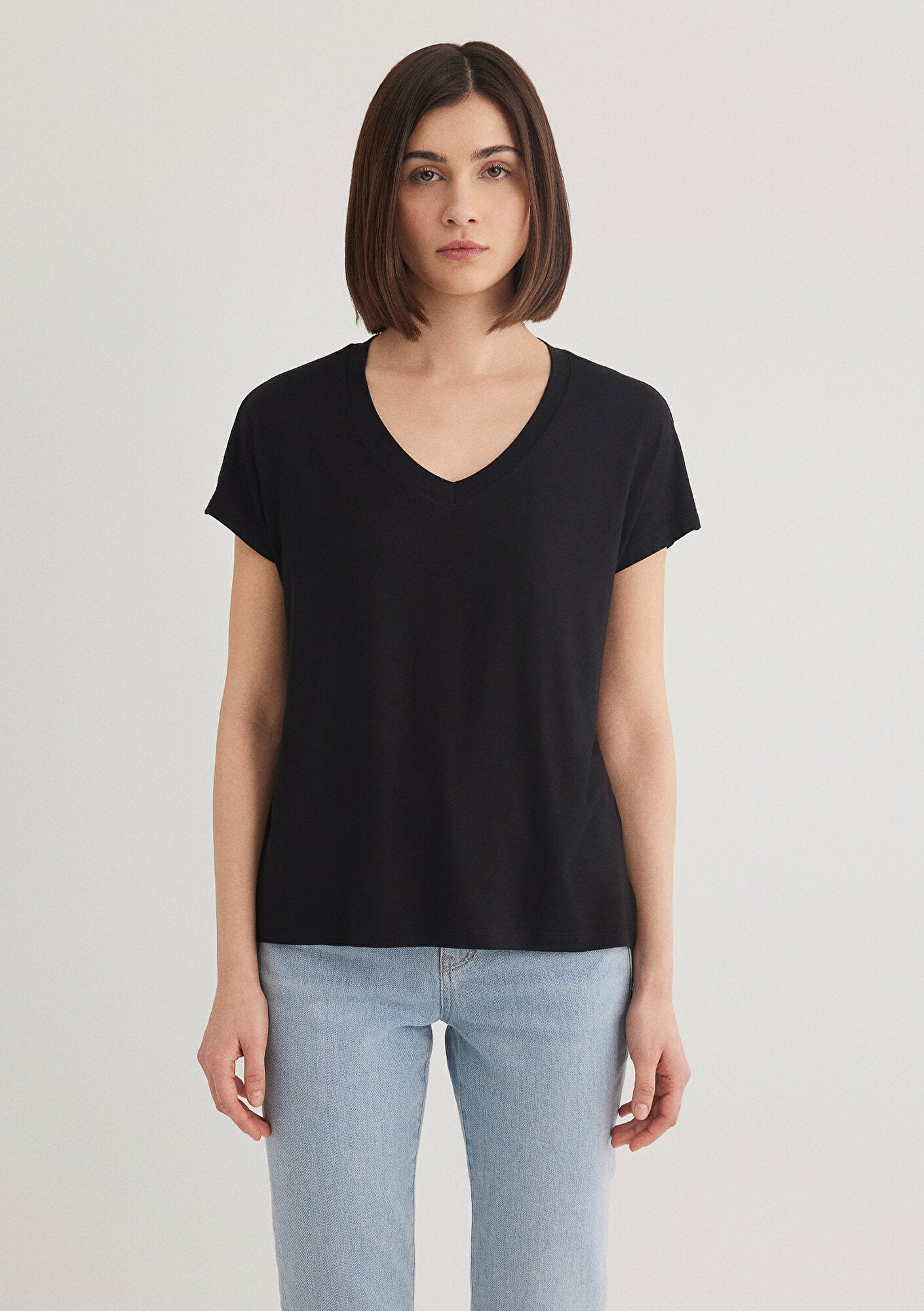 Basıc V Neck Top