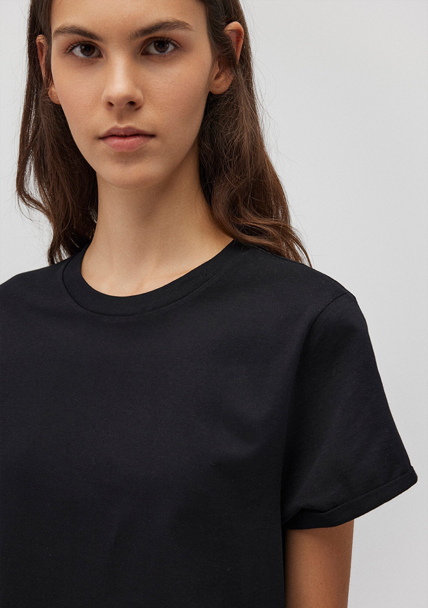 Crop Black Basic T-Shirt