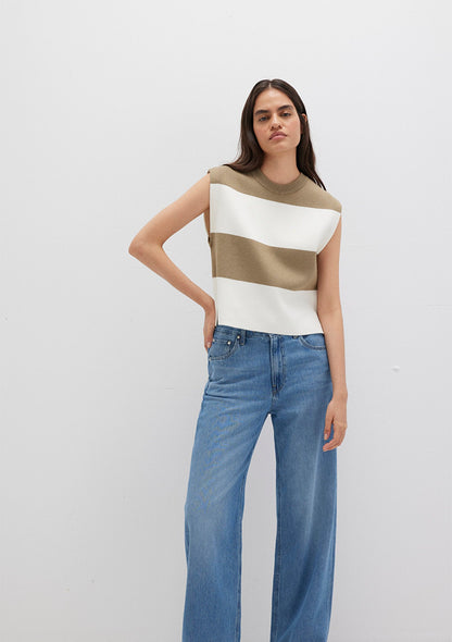 Block Colored Sweater Vest