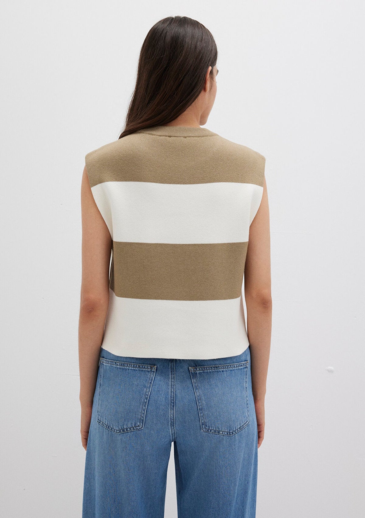 Block Colored Sweater Vest