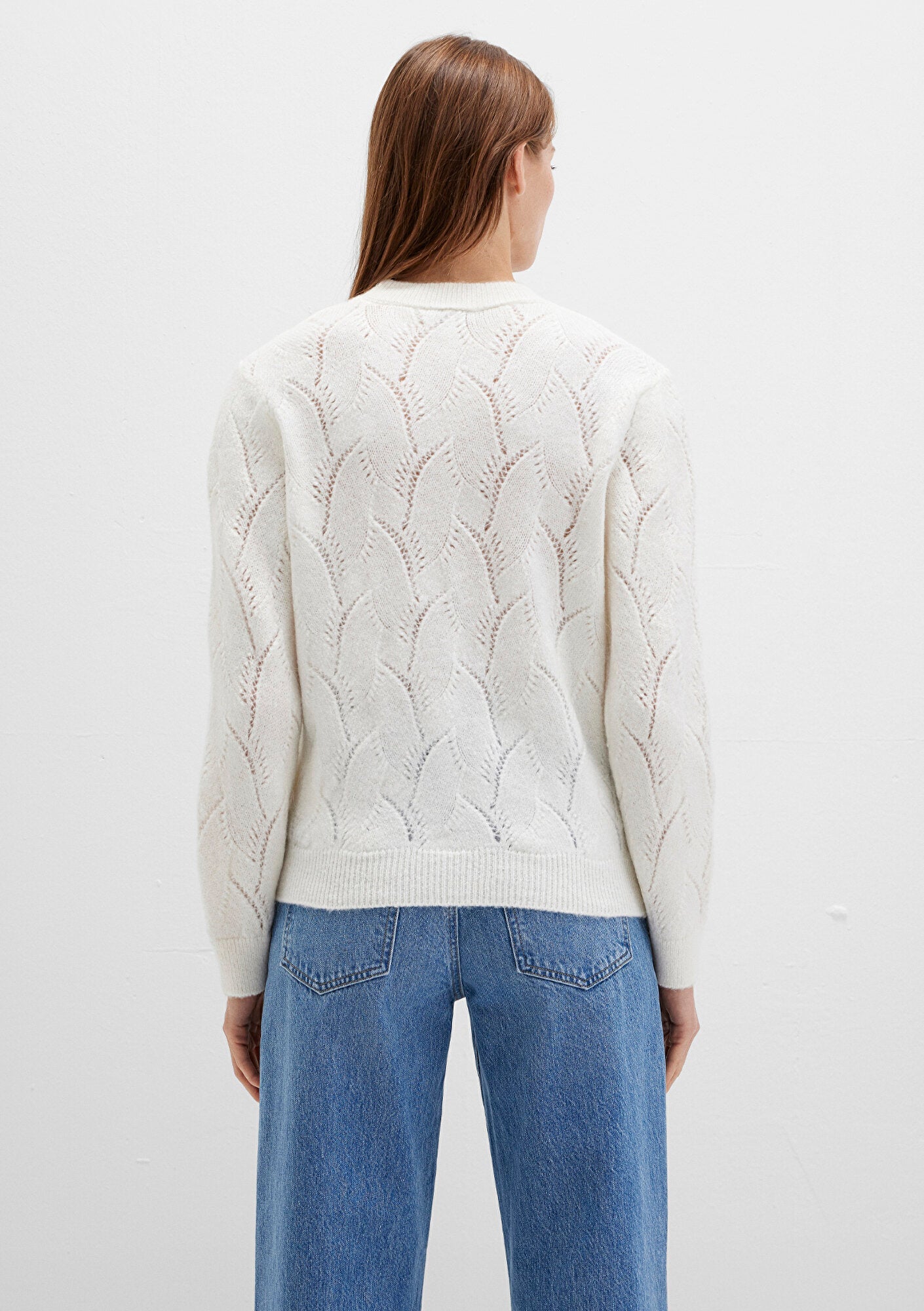 Crewneck Ecru Sweater