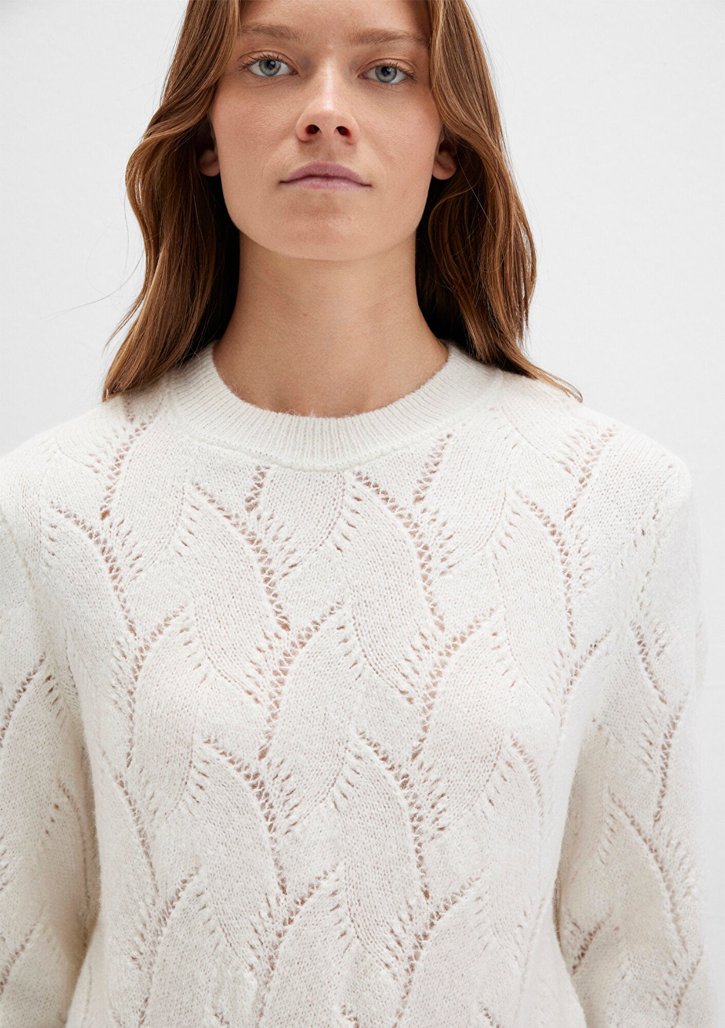 Crewneck Ecru Sweater