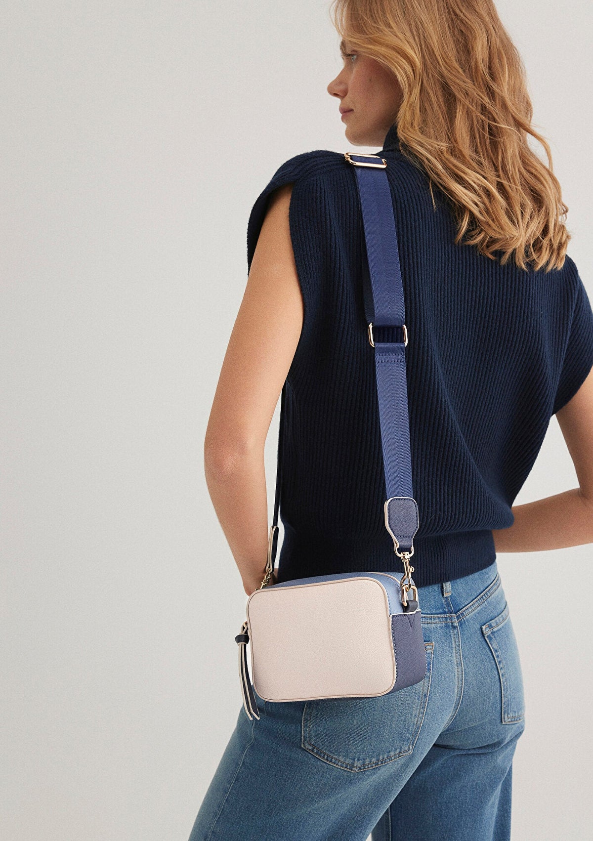 Navy Strap Ecru Messenger Bag