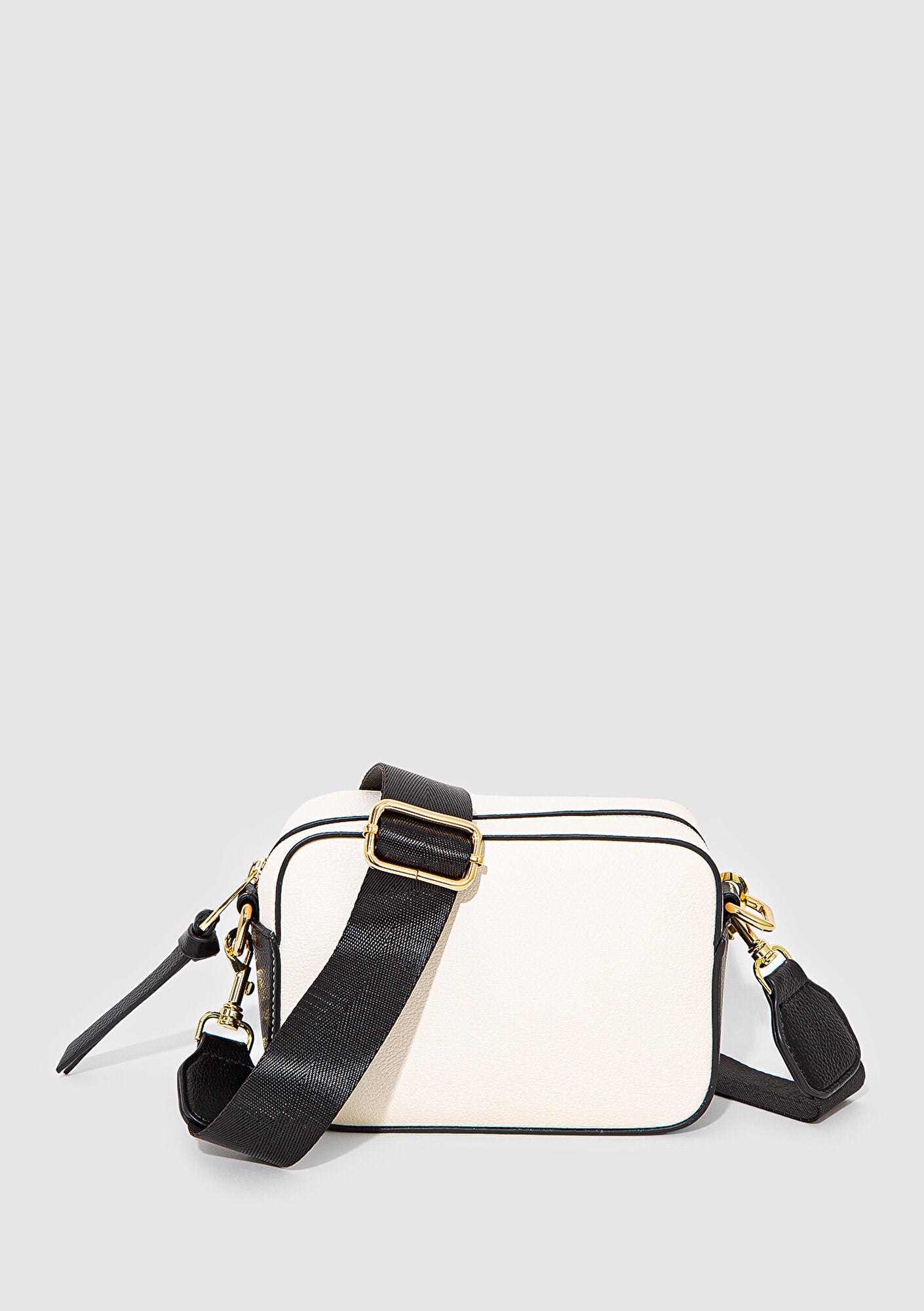 Black Strap Ecru Messenger Bag