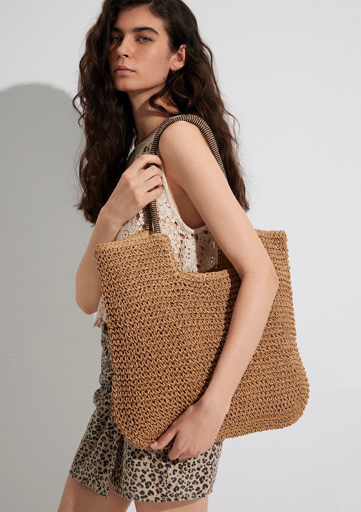 Straw Shoulder Bag