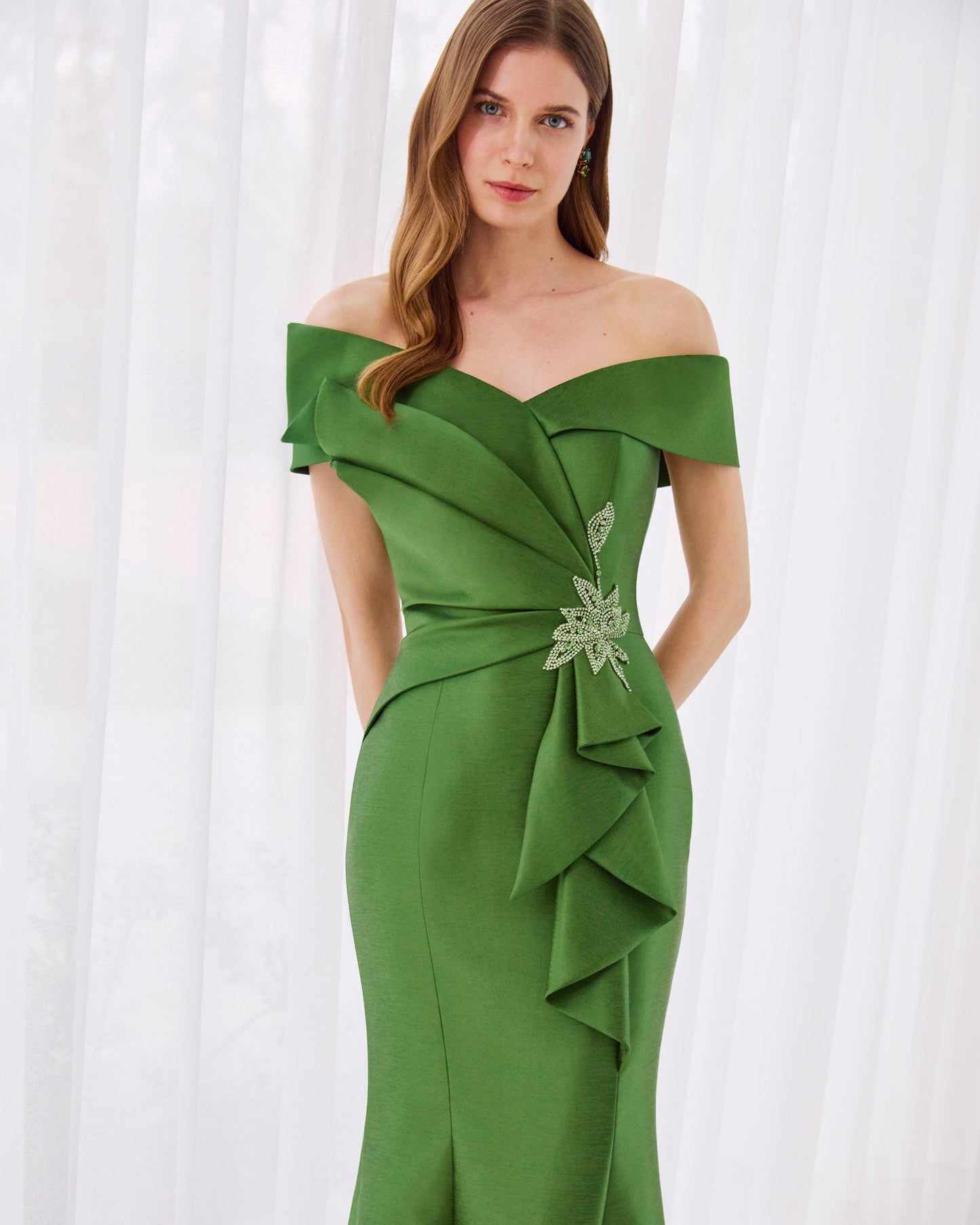 Couture Club 1Gf8