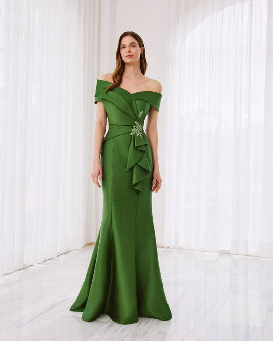 Couture Club 1Gf8