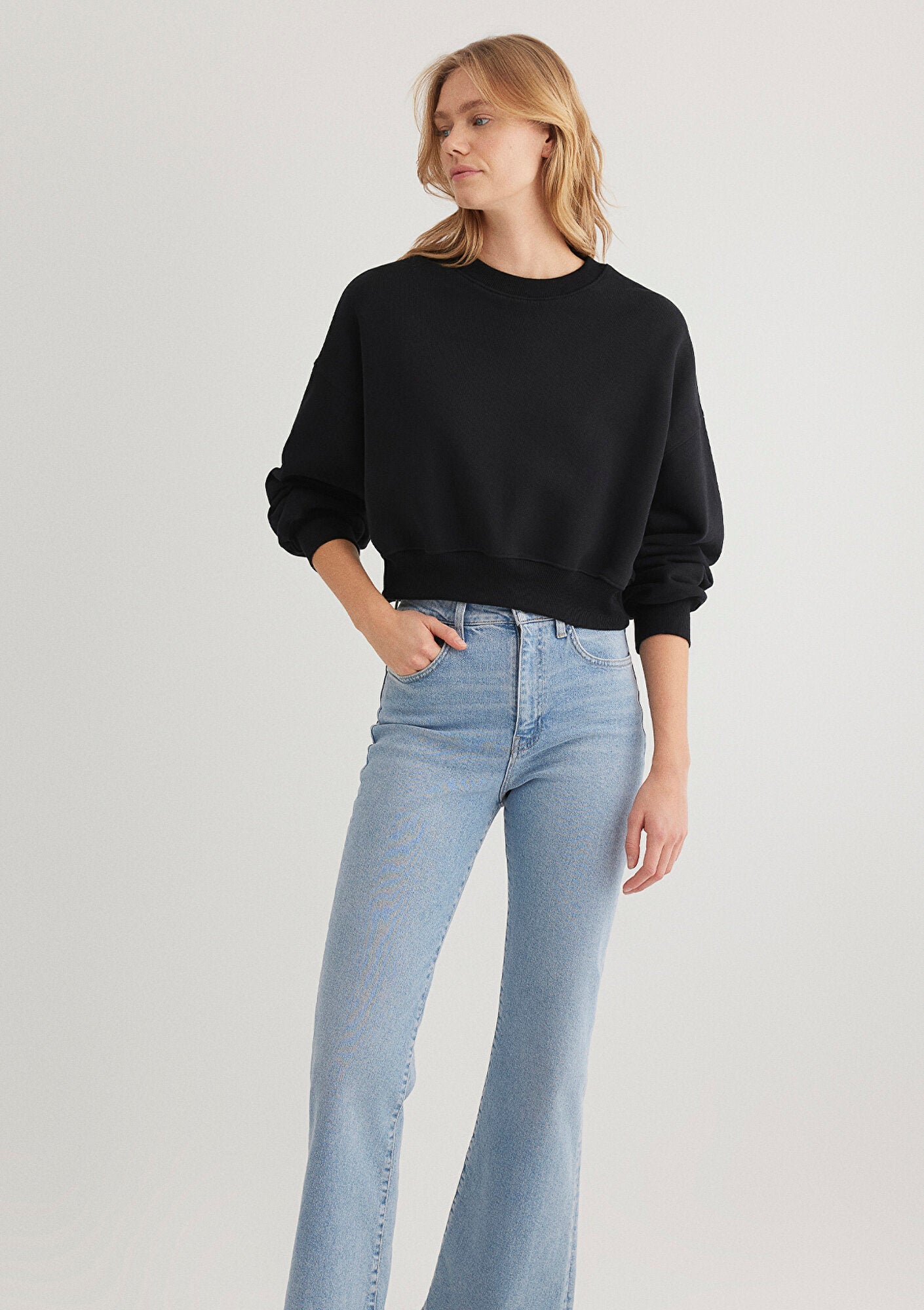Crew Neck Black Sweatshirt
