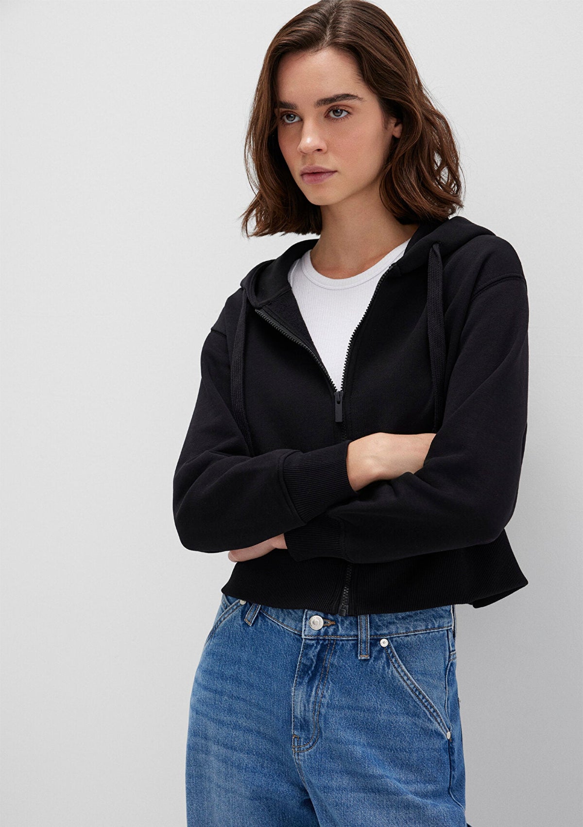 Black Sweatshirt
