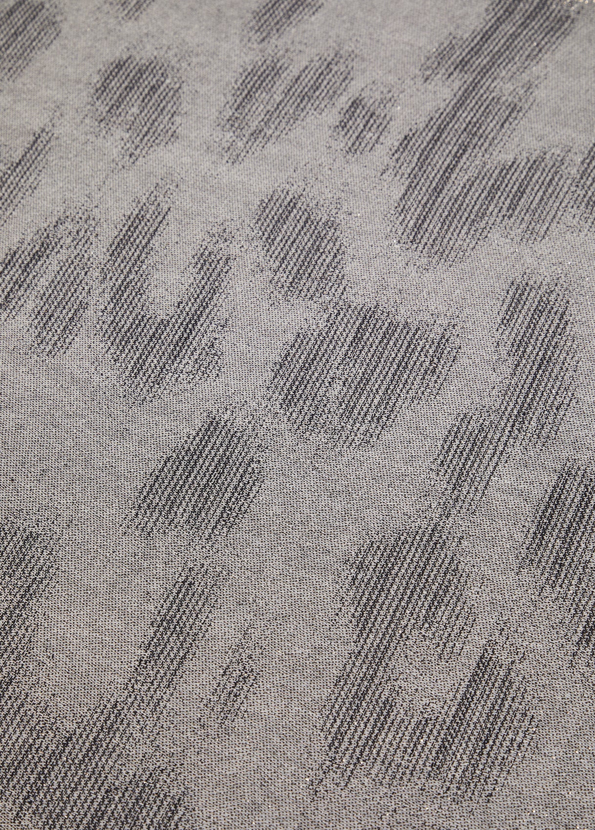 2A5003T0300S19E1T.U.-animal print