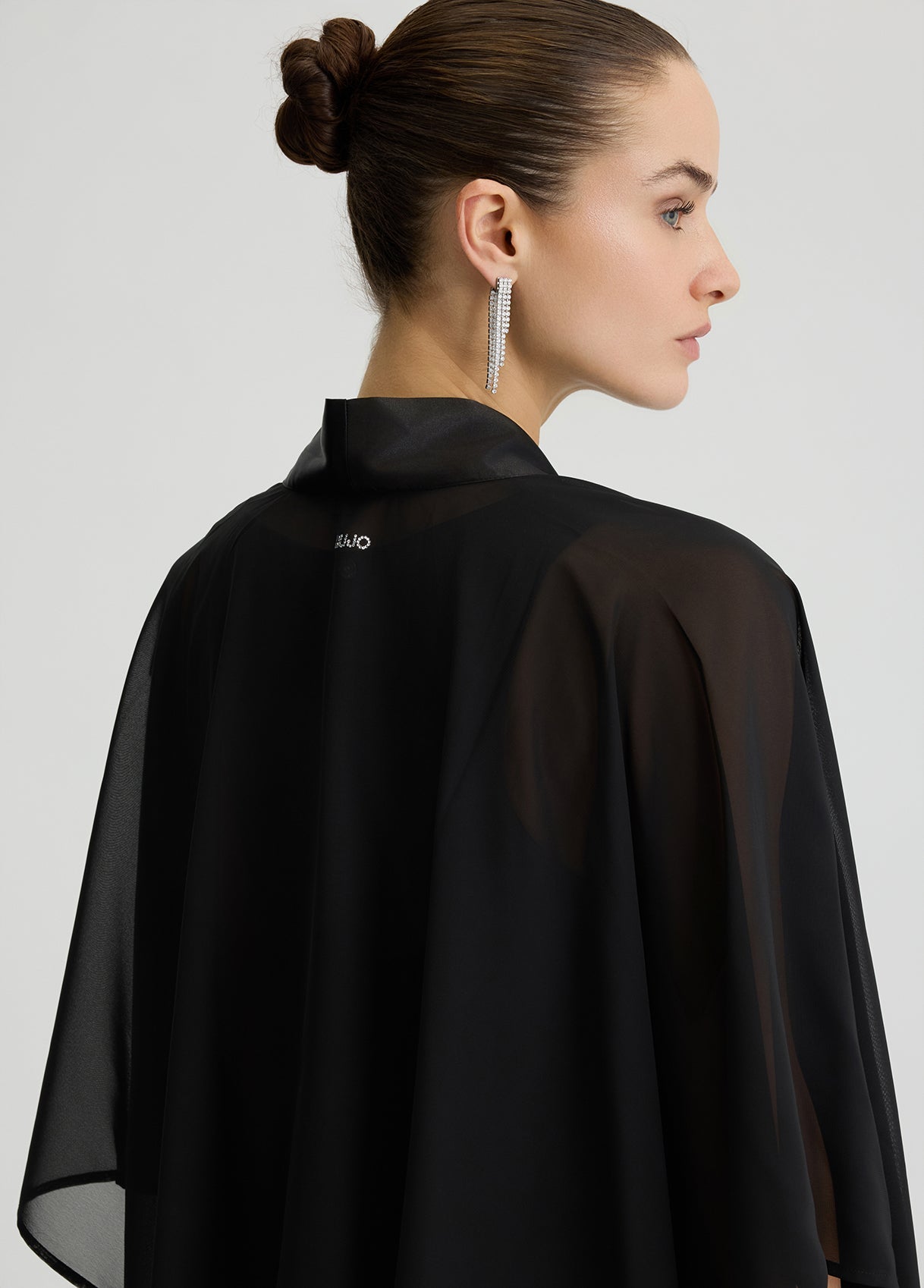 2A5018T030022222T.U.-black