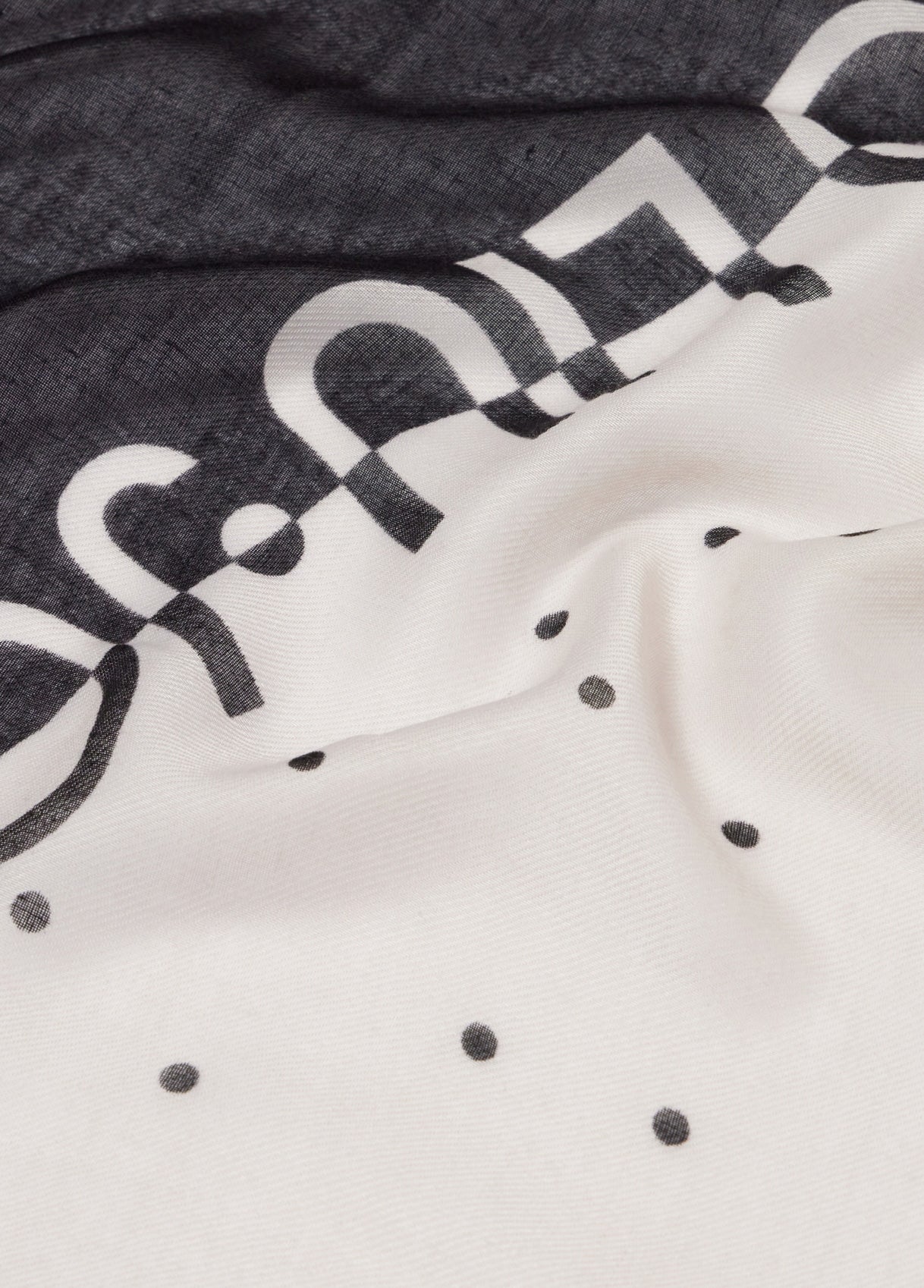 2A5020T030022222T.U.-black