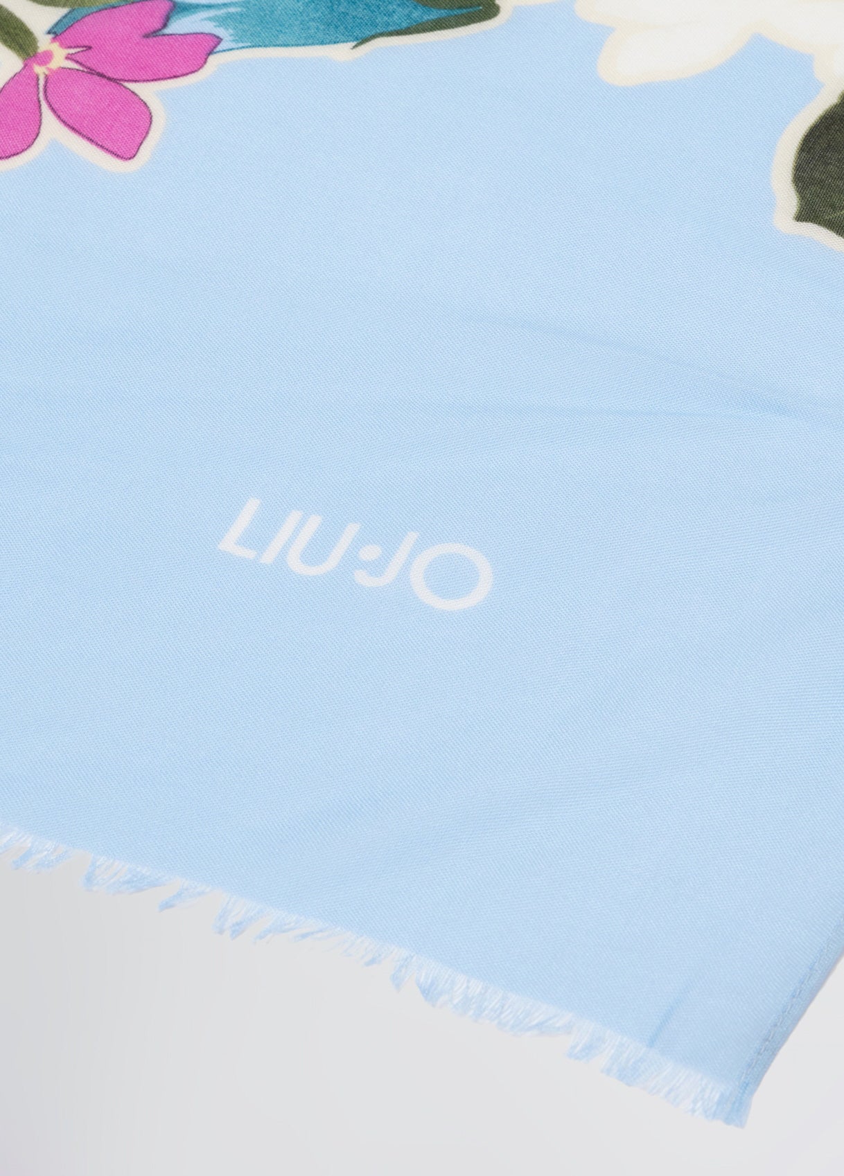 2A5047T030000120T.U.-light blue