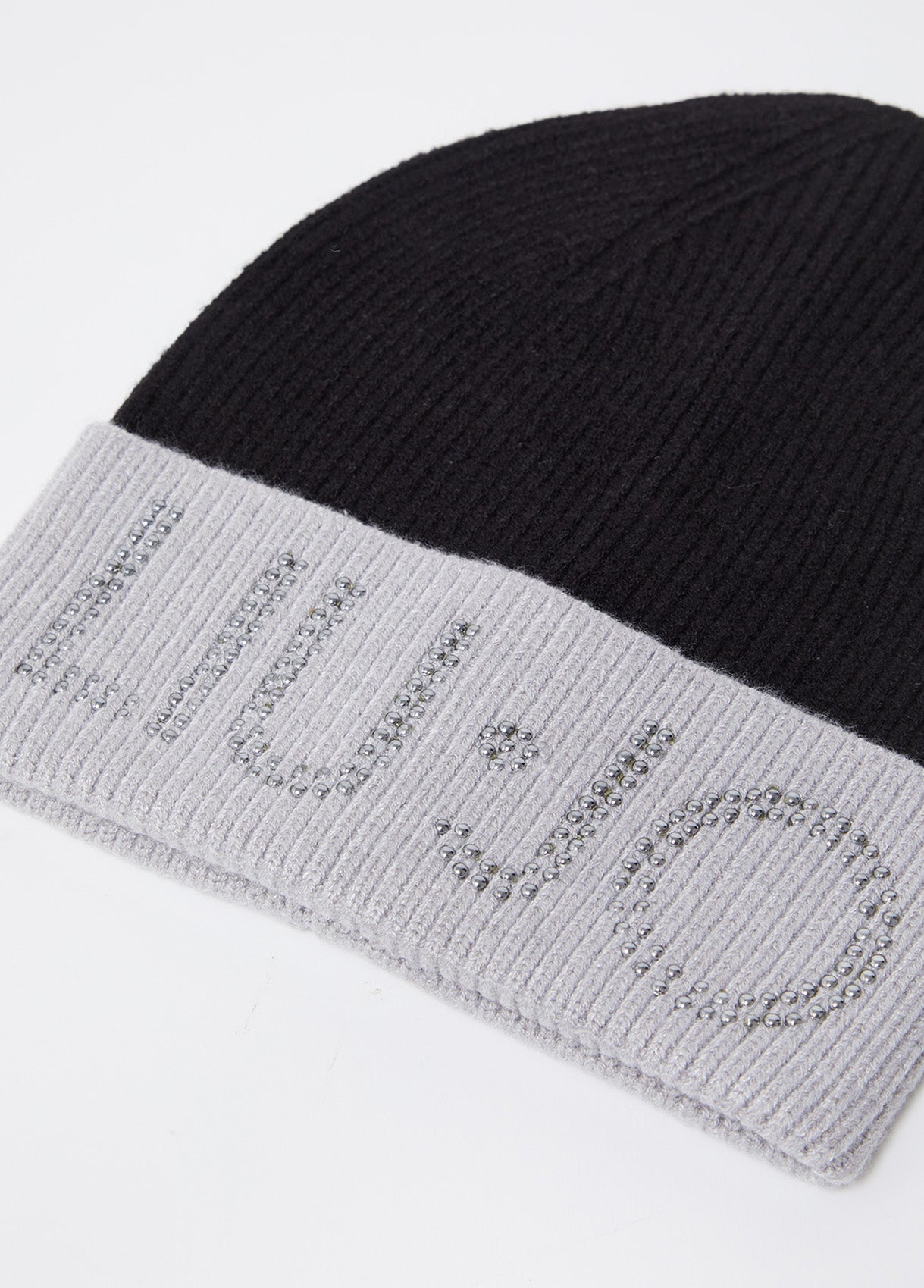 2F4039M030022222T.U.-black