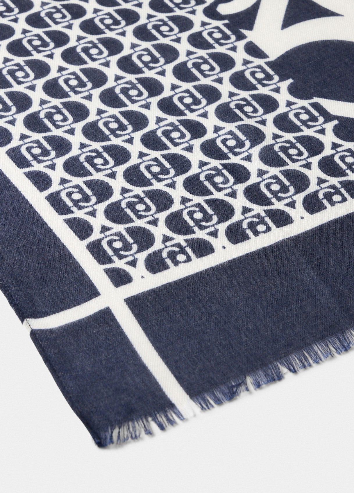 2F5071T030000737T.U.-blue