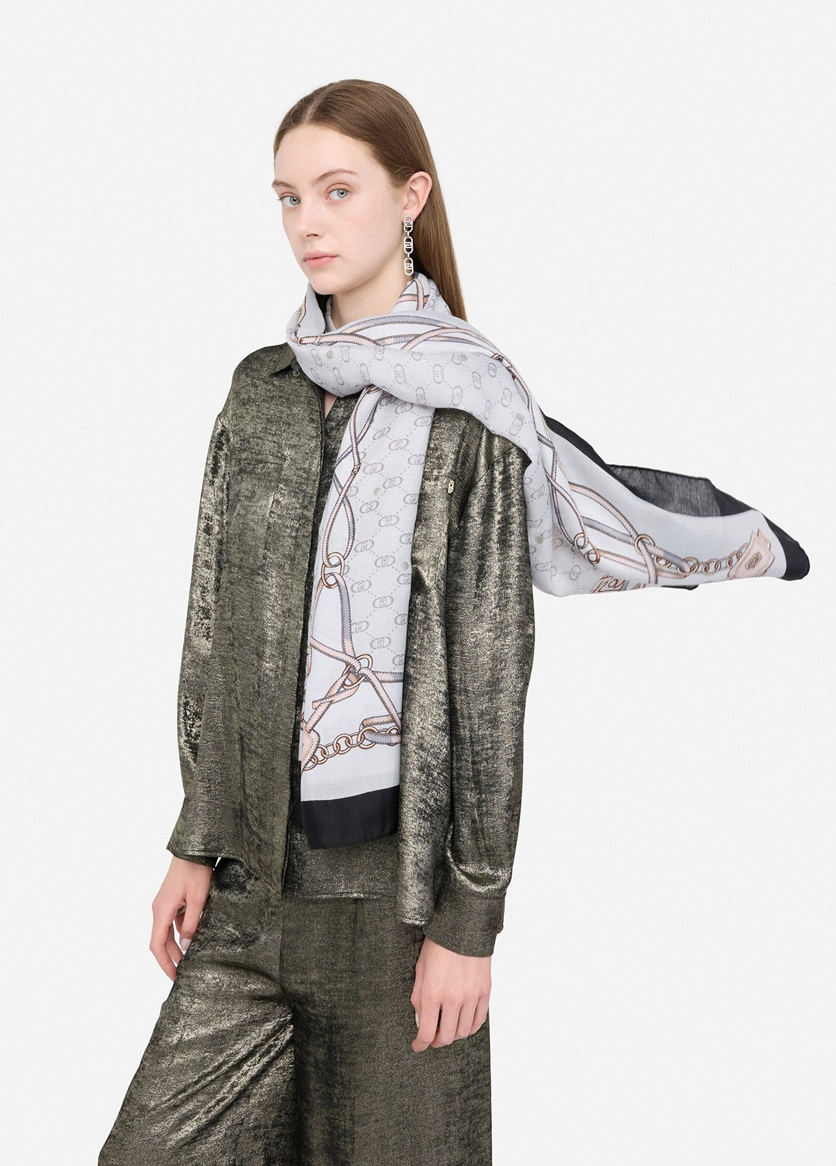 2F5079T030006188T.U.-ice grey