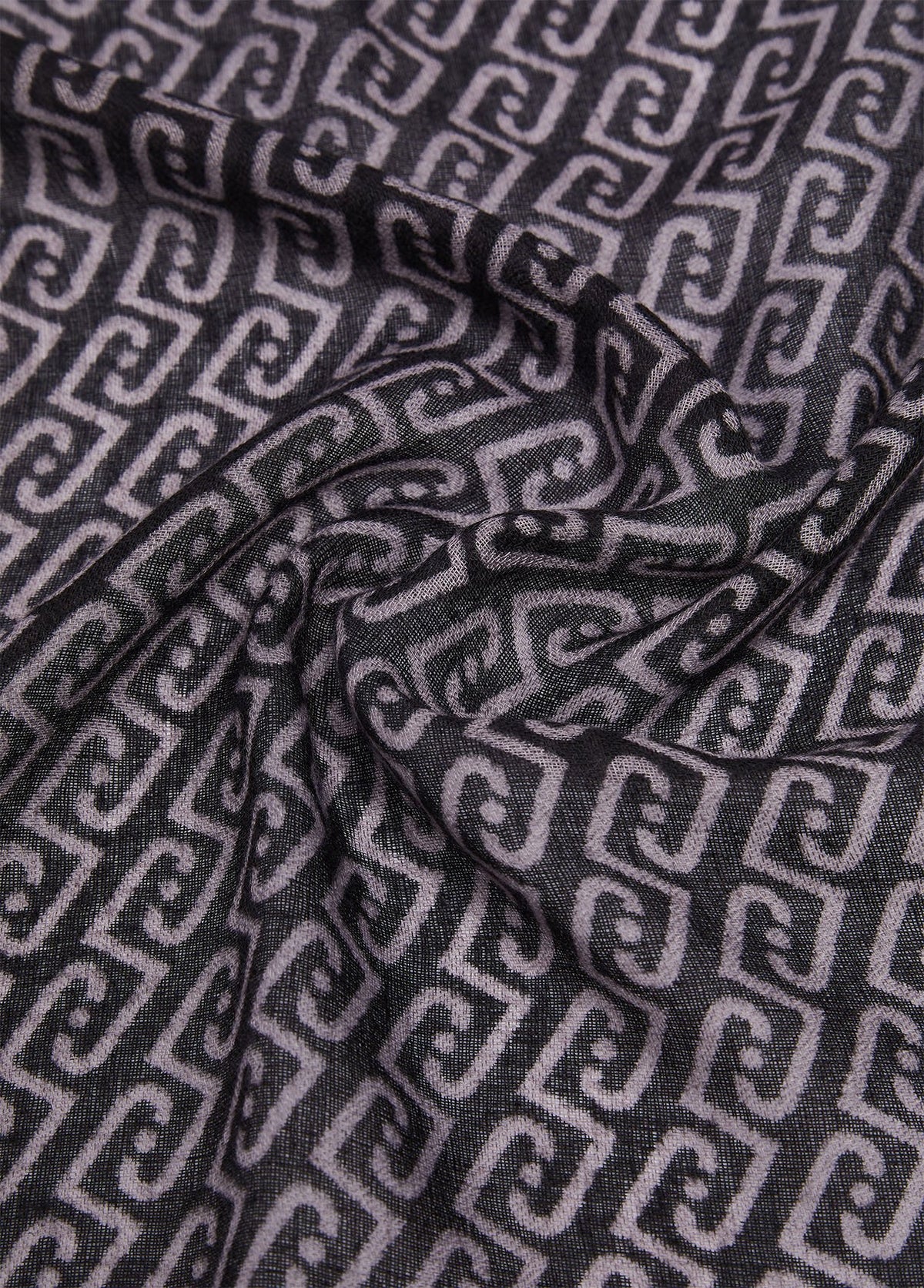 2F6063T274522222T.U.-black