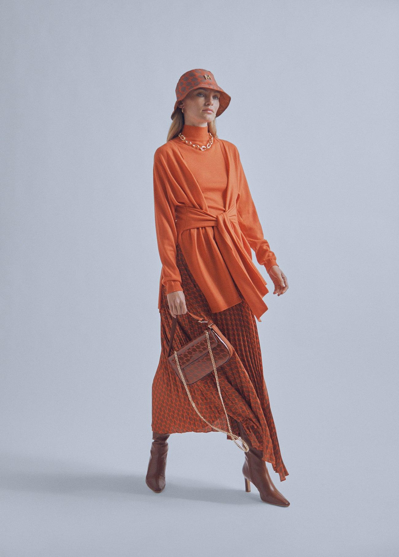 32460013-Perkins collar top-Orange