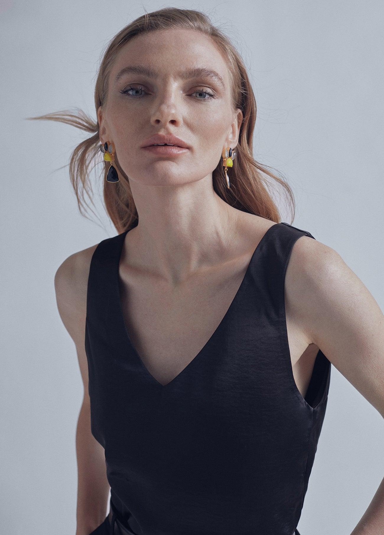 32460032-Strappy top-Black