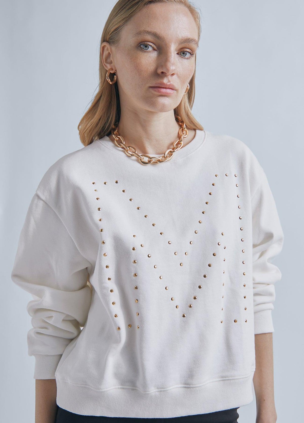 32462004-Sweatshirt with M rhinestone detail-Raw