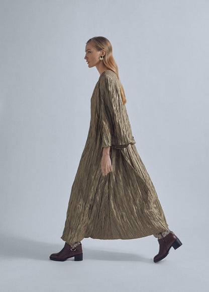 32465004-Pleated midi dress with a belt-Golden