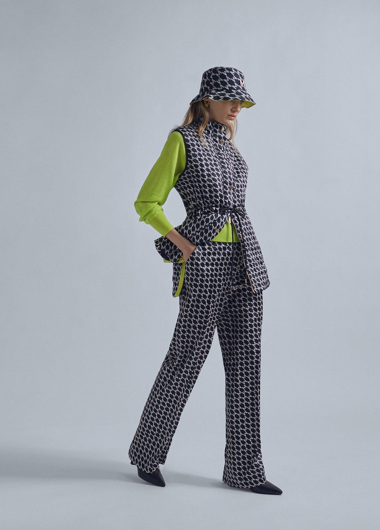 32467003-Flowing M trousers-Black