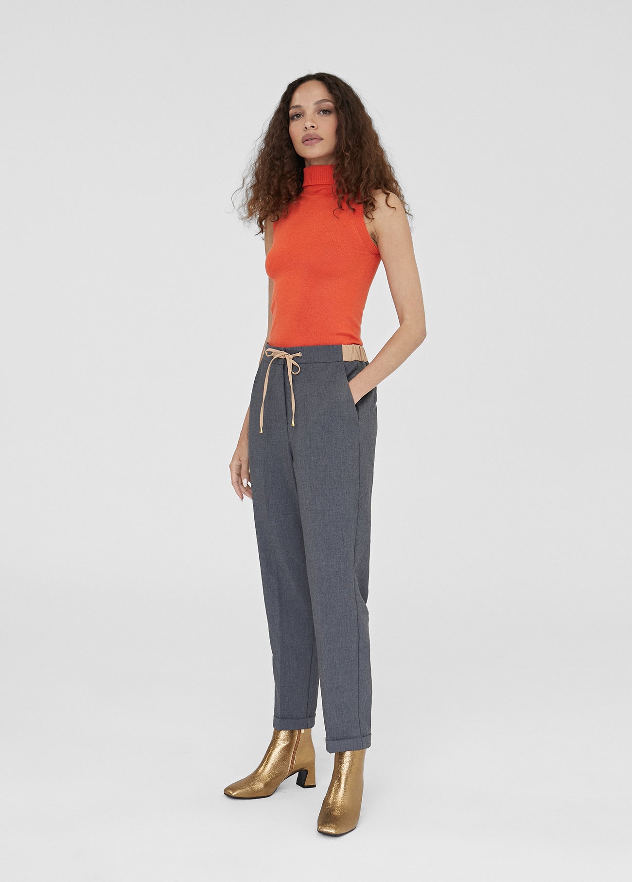 32467023-Basic joggers-Grey