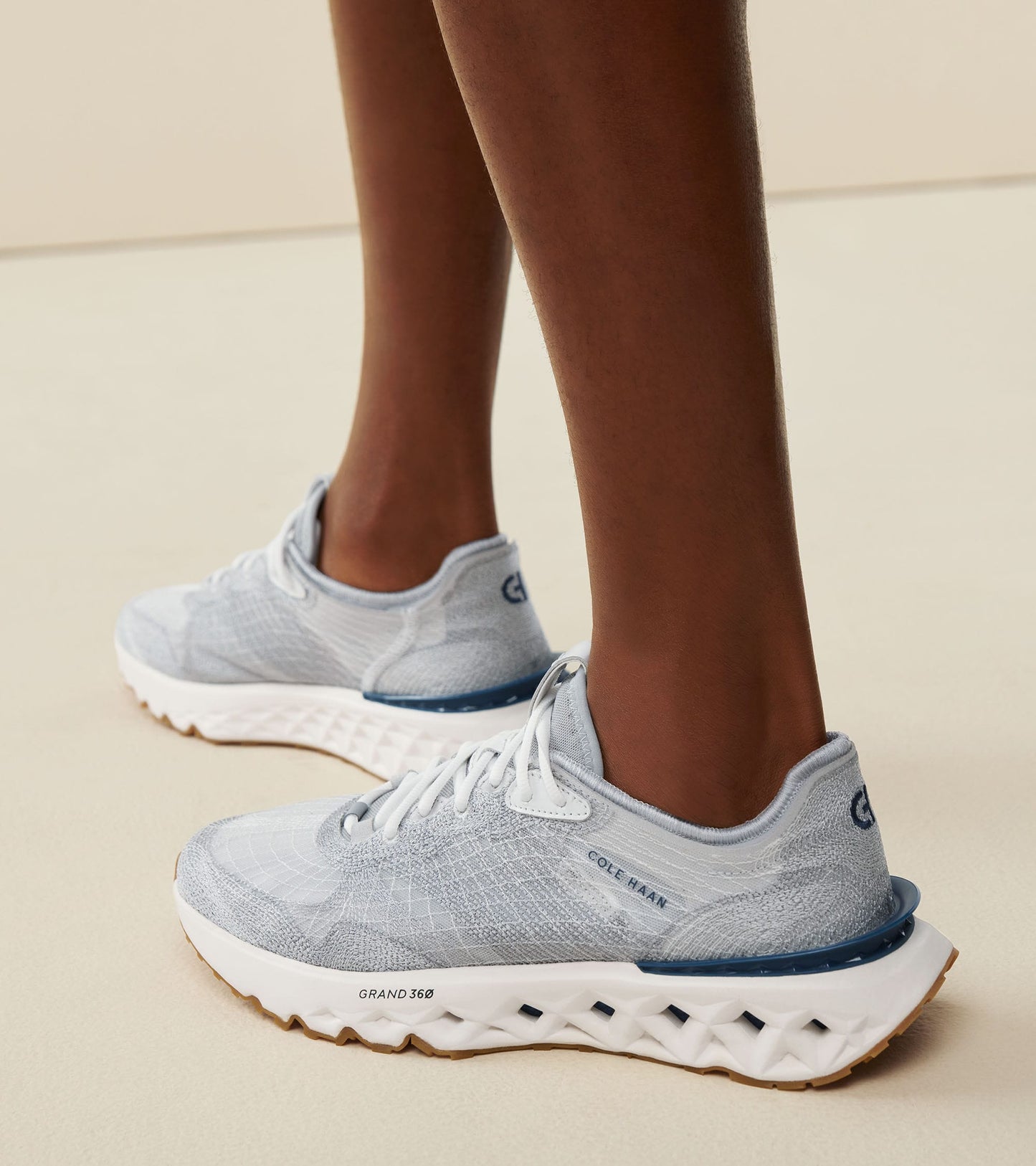 c37359-Men's 5.ZERØGRAND Embrostitch Running Shoe-Optic White-Microchip