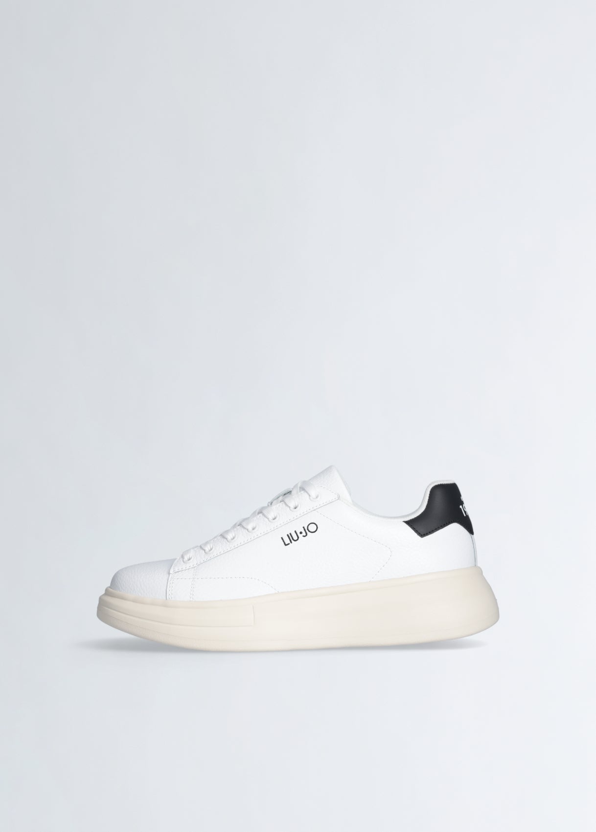 7B5005PX631S100544-white/black