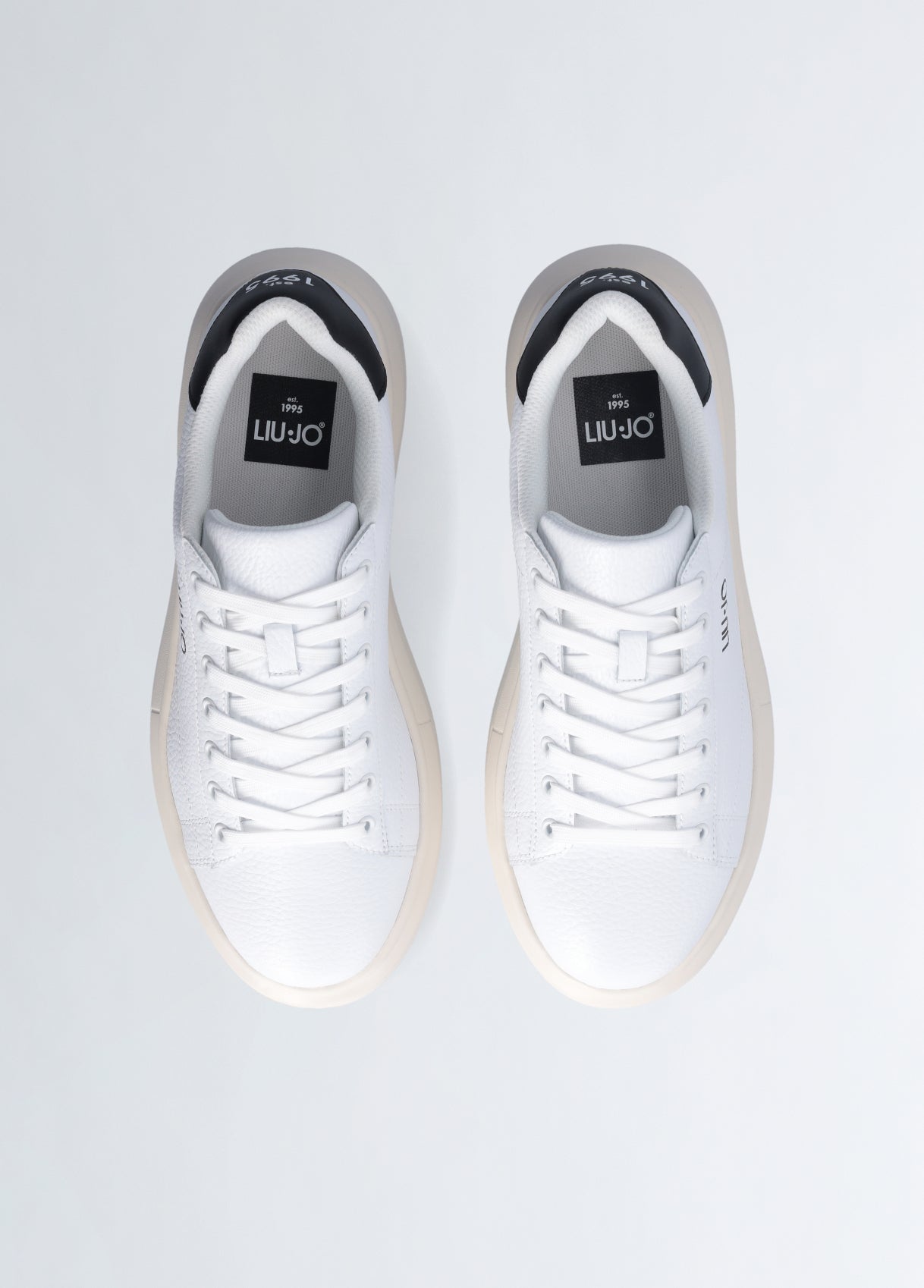 7B5005PX631S100544-white/black