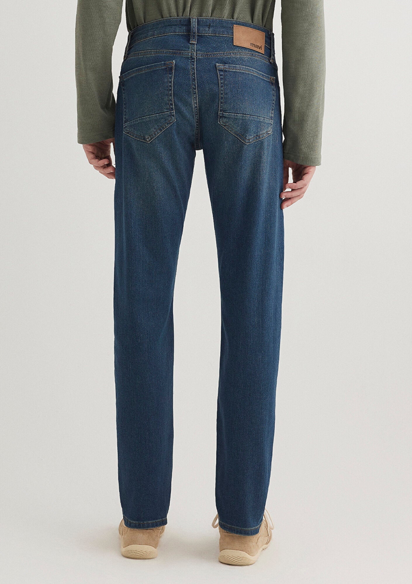 Marcus Mid Shaded Jean Pants