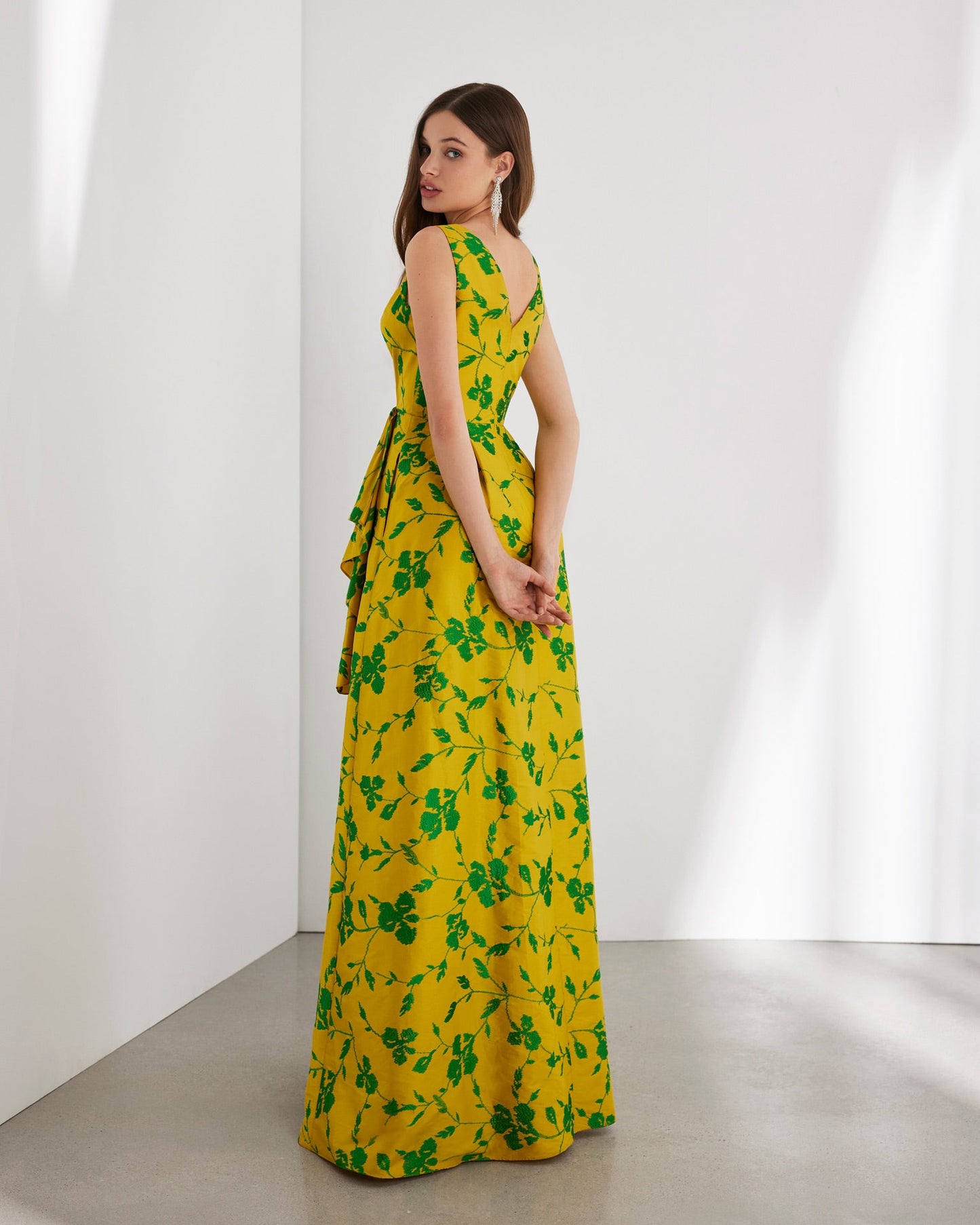 8T194-Rosa Clara Cocktail 8T194-Print Sunflower