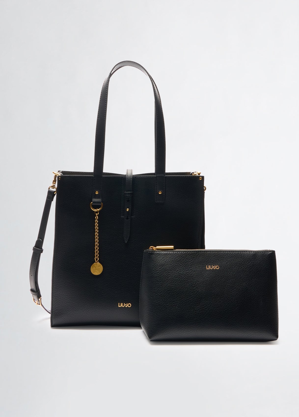 AA5025E006422222T.U.-black