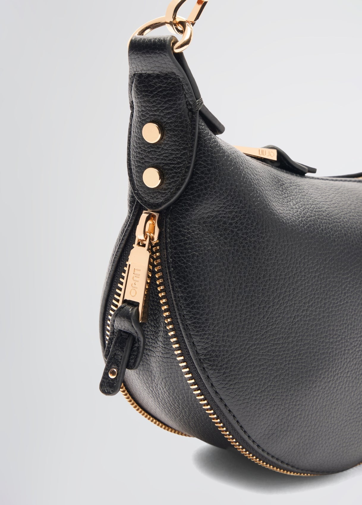 AA5043E005422222T.U.-black